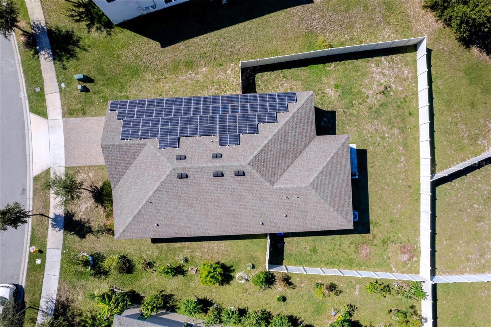 Image 35 of 51 For 209 Luxmore Road