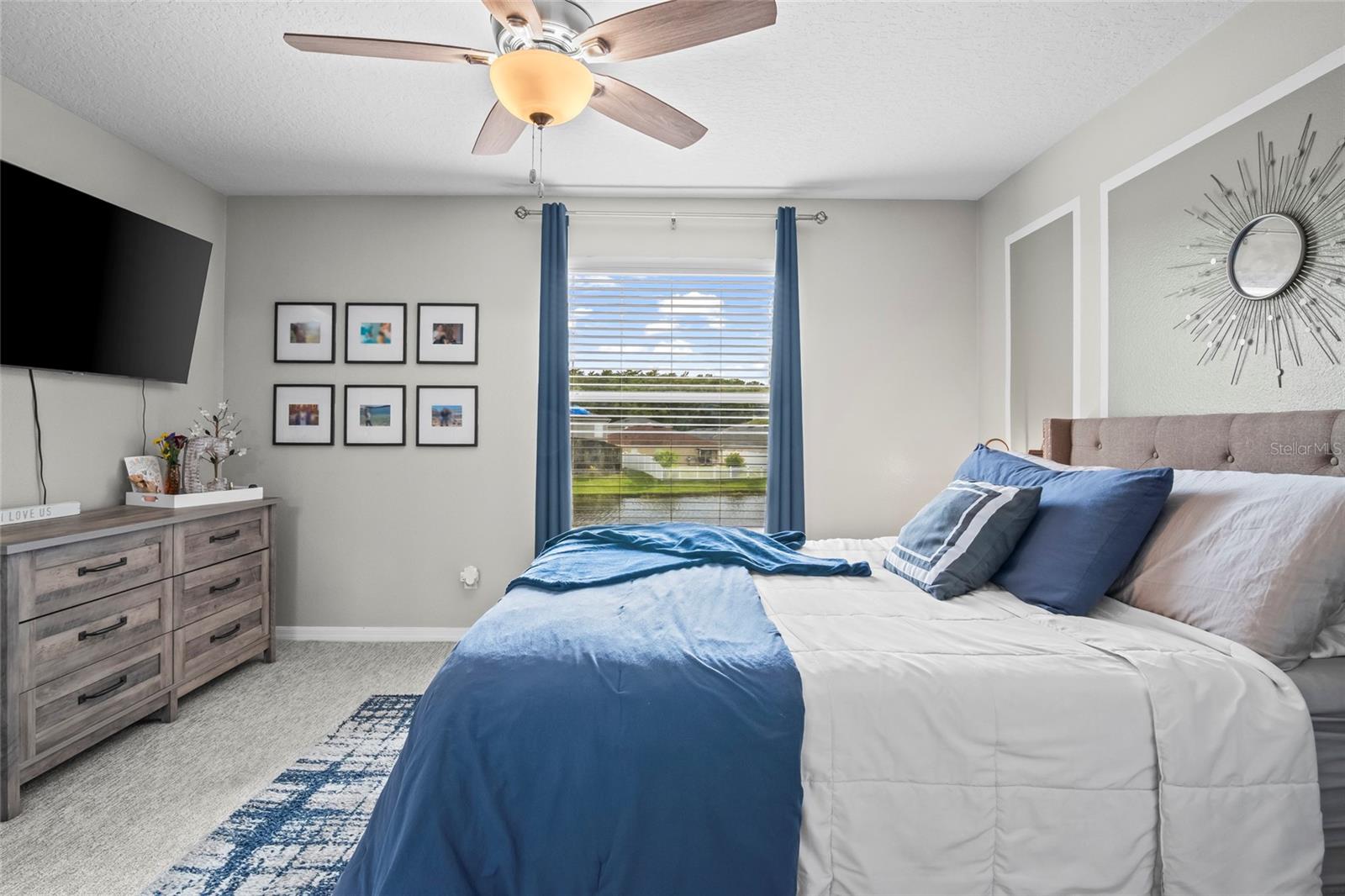 Image 14 of 47 For 528 Cresting Oak Circle 8