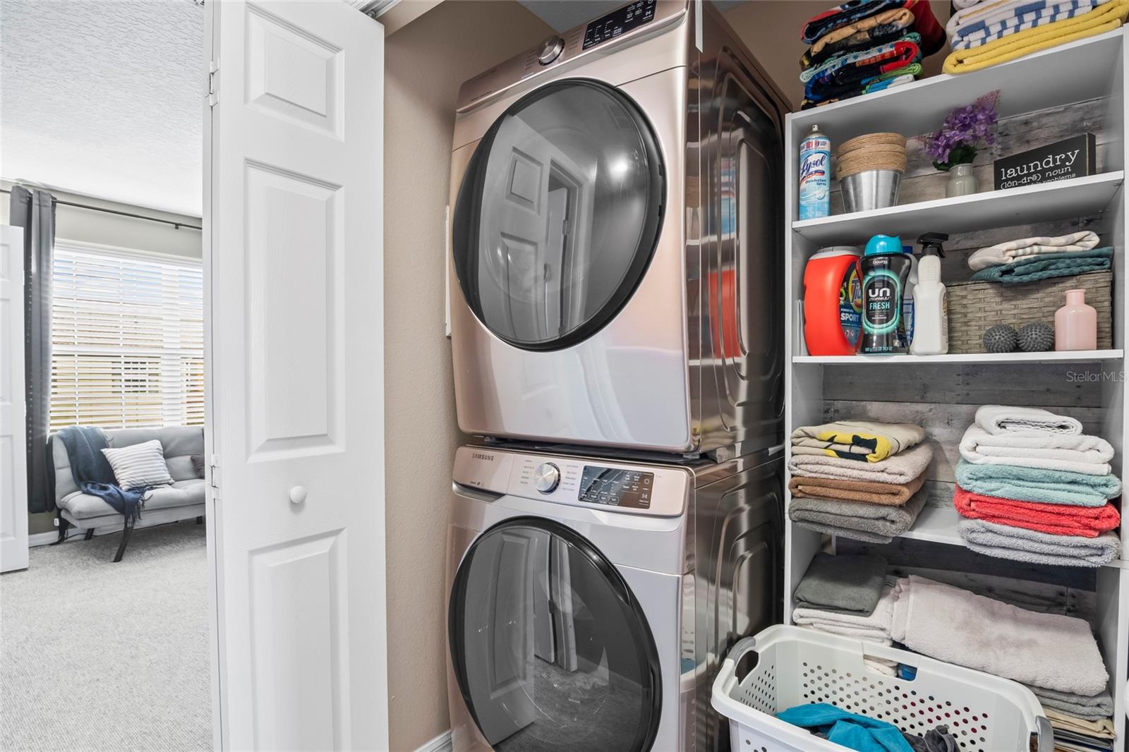 Image 24 of 47 For 528 Cresting Oak Circle 8