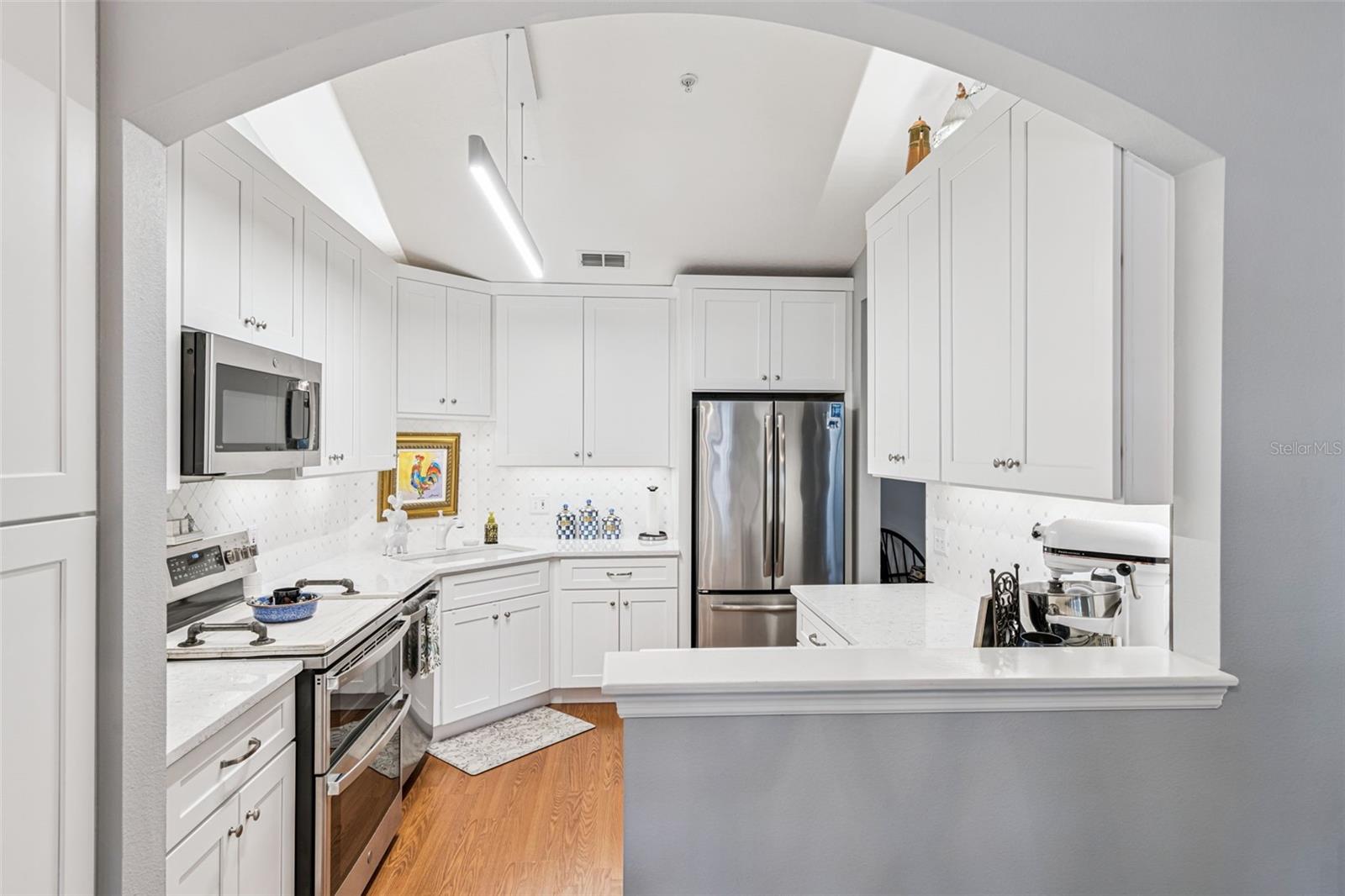 Image 17 of 22 For 1010 Loch Vail  1103