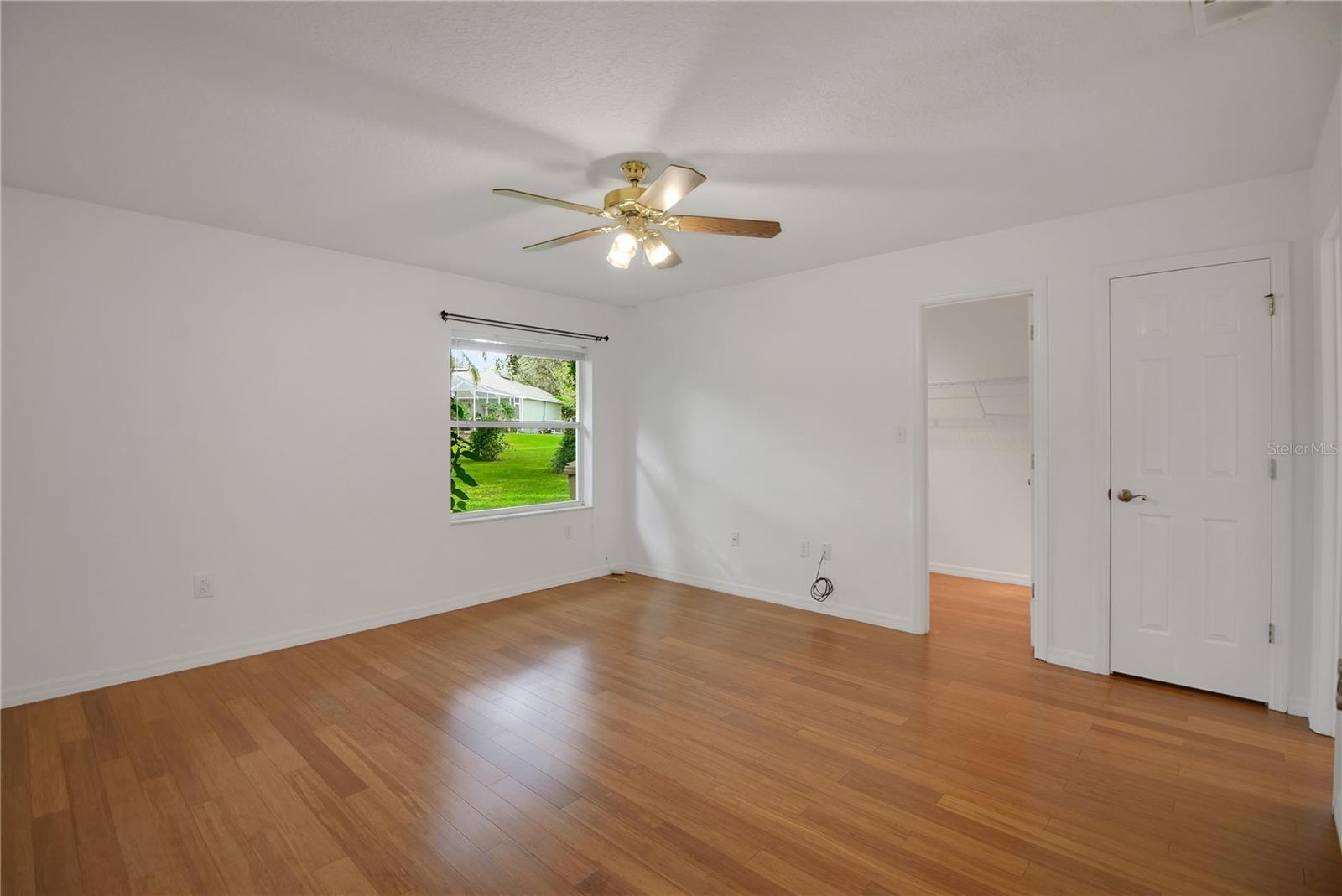 Image 18 of 39 For 36629 Francis Drive