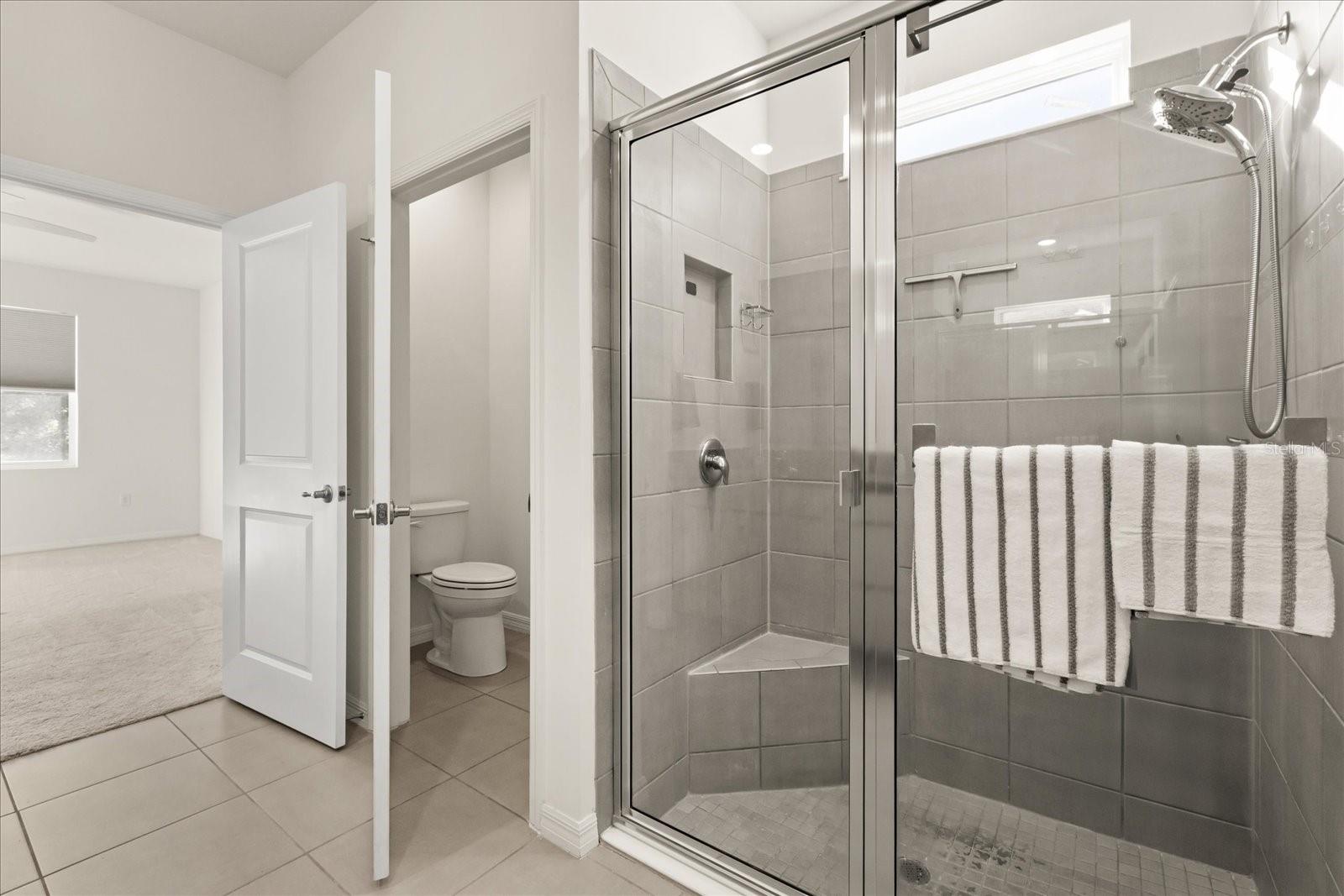 Image 17 of 29 For 8104 Penrose Place