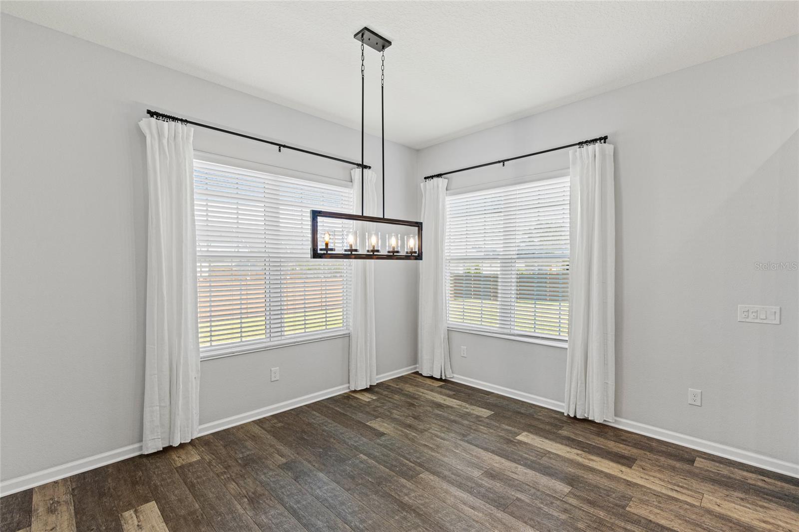 Image 14 of 44 For 11202 Roz Way