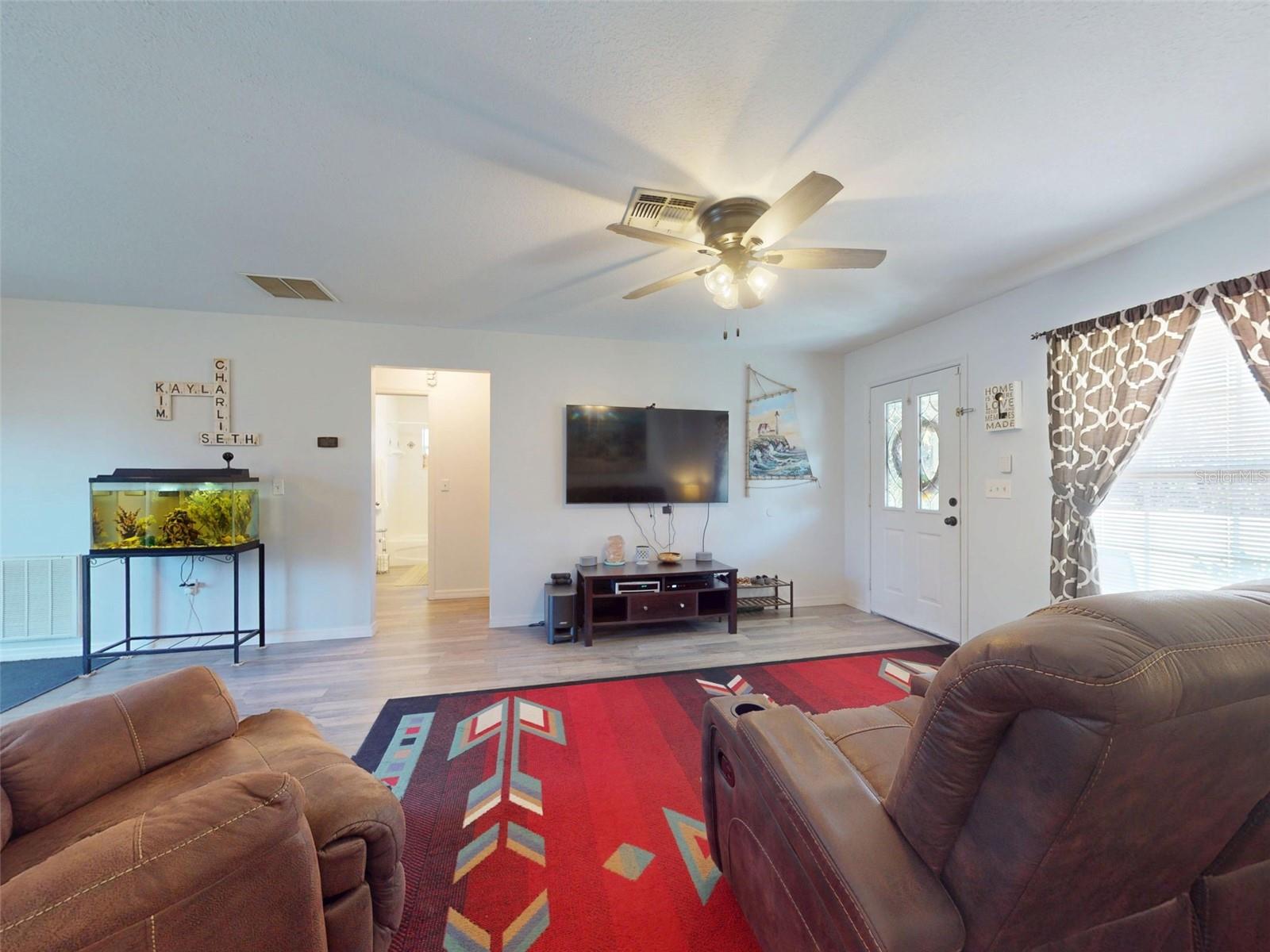 Image 20 of 76 For 35805 Dawn Drive