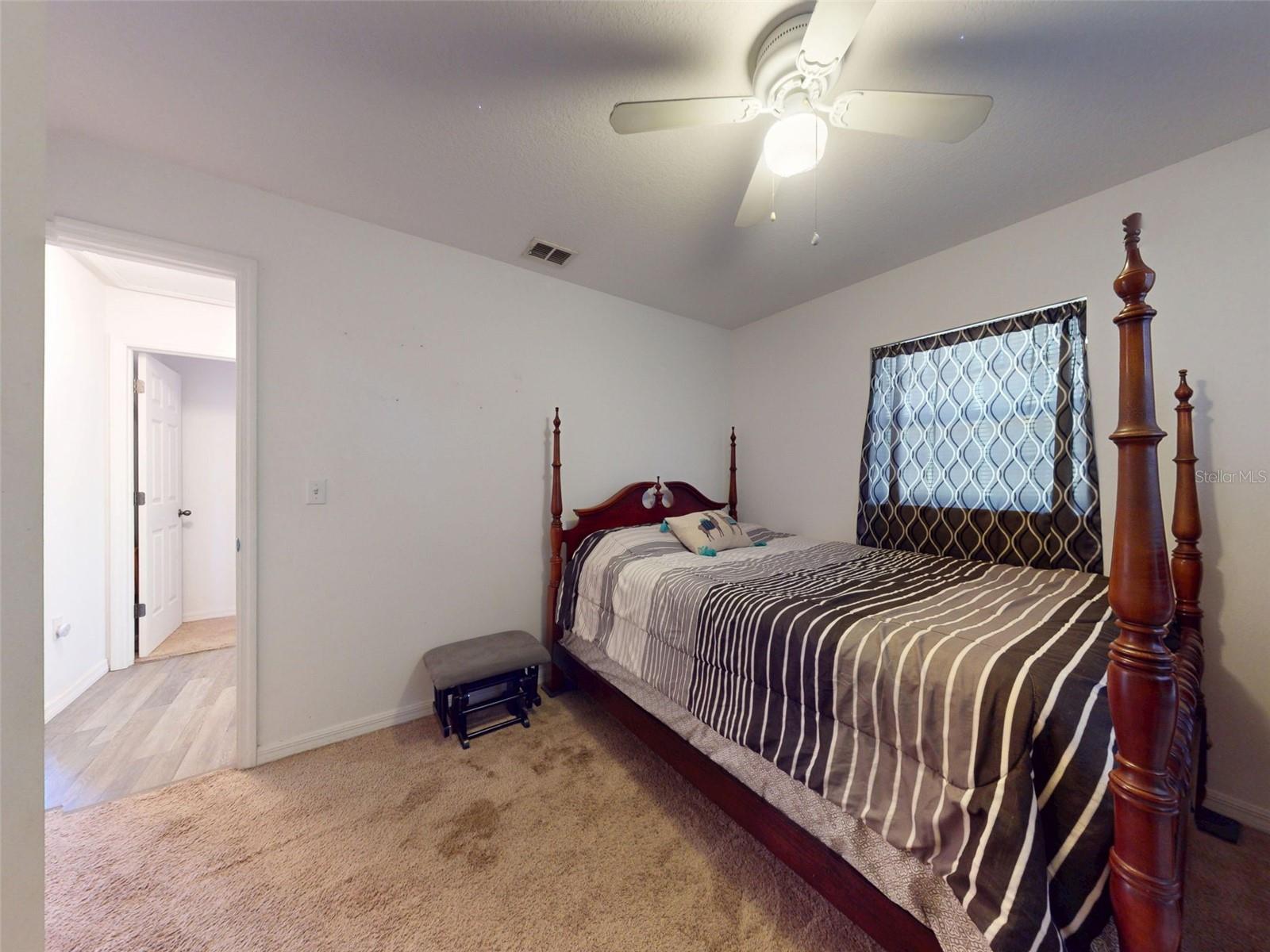 Image 32 of 76 For 35805 Dawn Drive