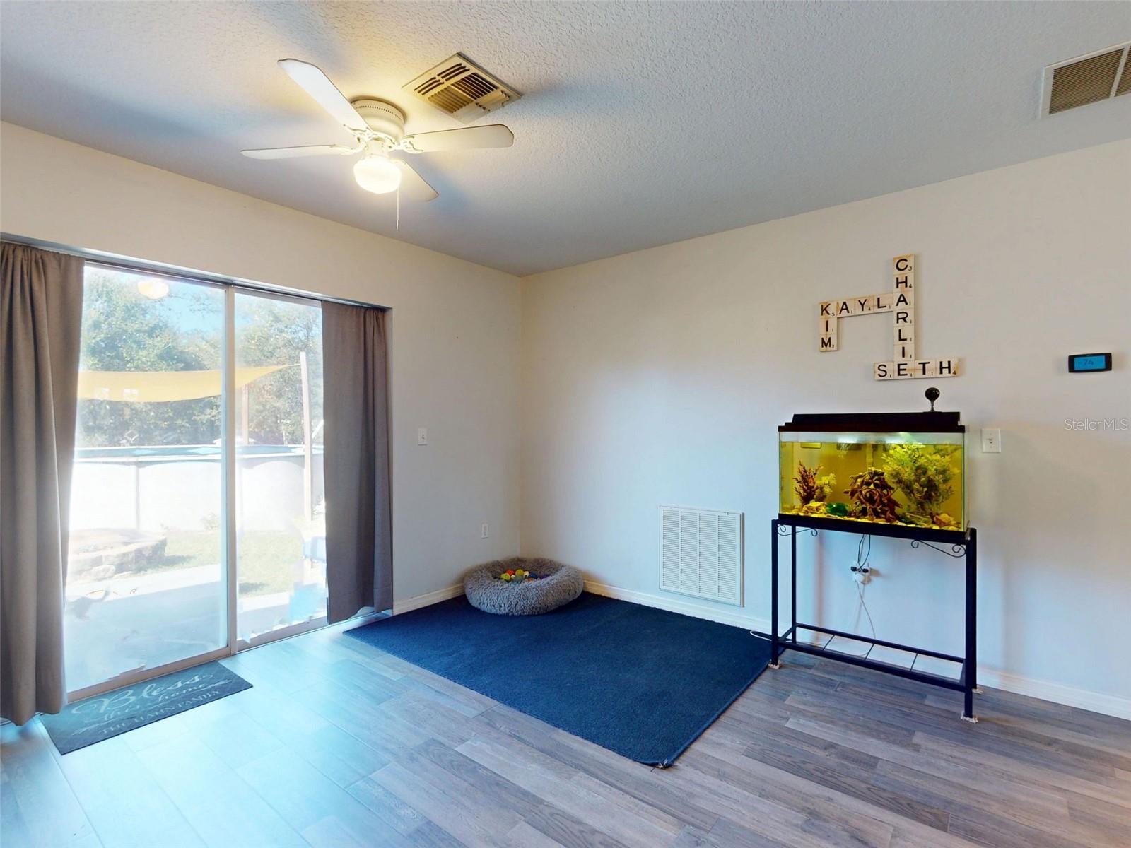 Image 9 of 76 For 35805 Dawn Drive