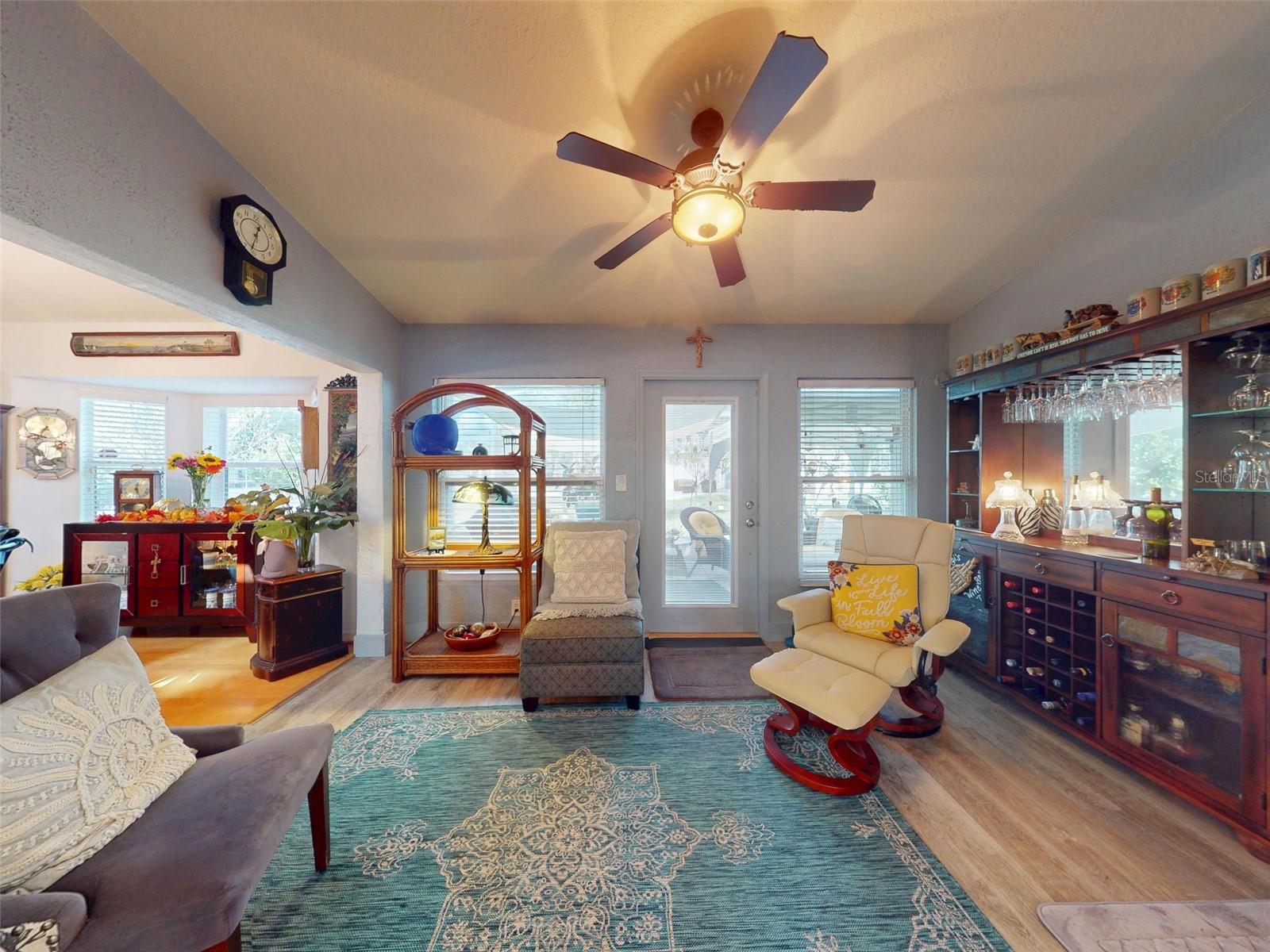 Image 10 of 83 For 2533 Chivalry Court