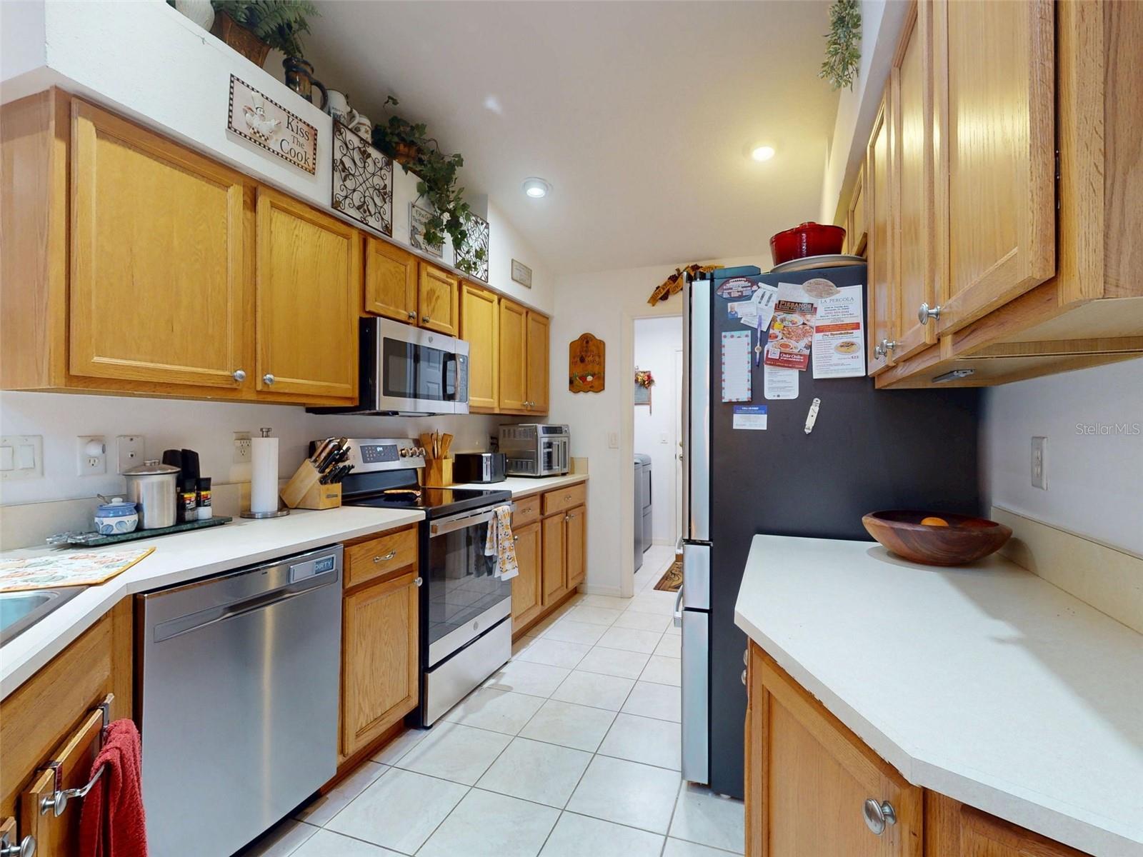 Image 22 of 83 For 2533 Chivalry Court