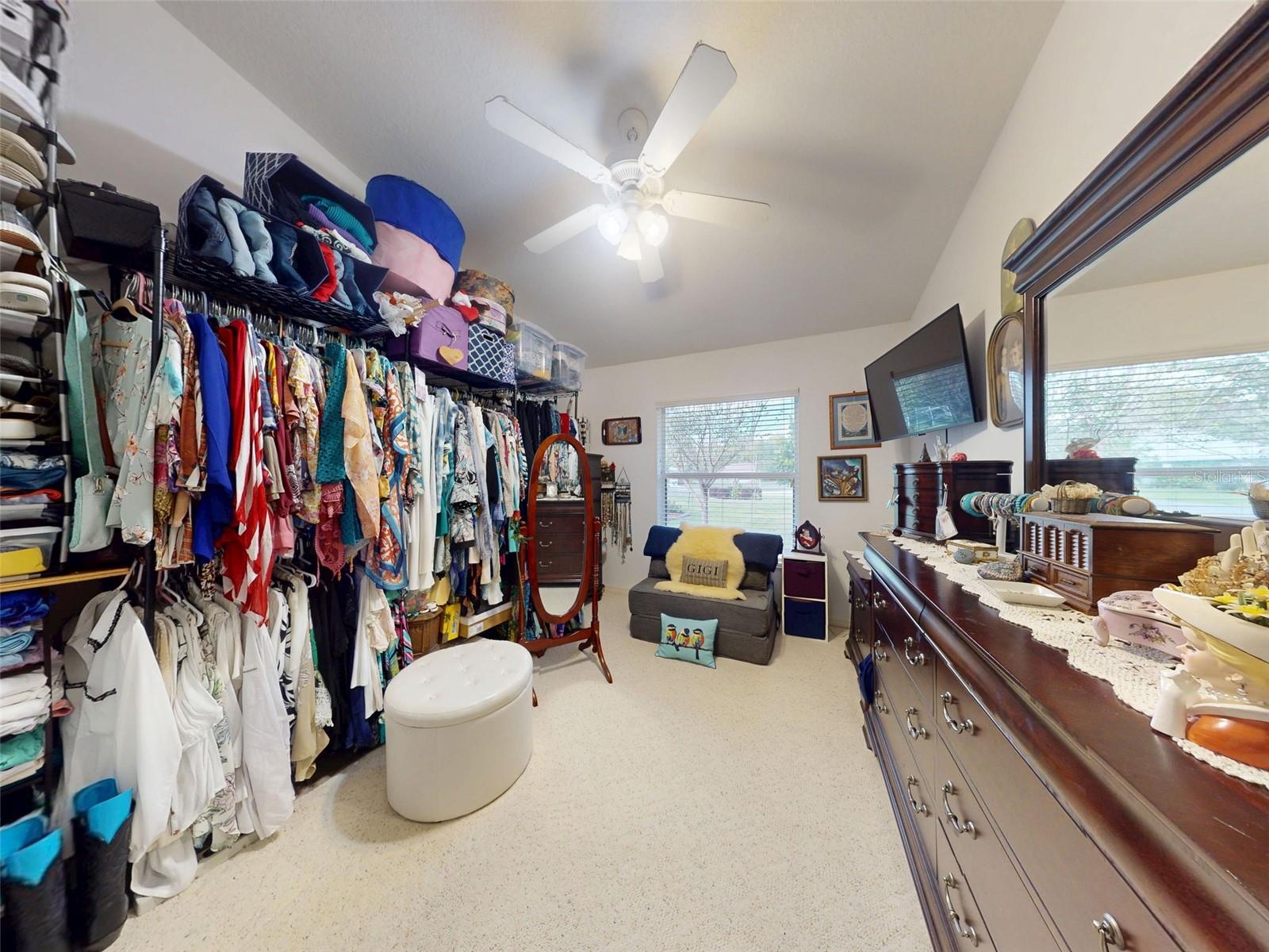 Image 29 of 83 For 2533 Chivalry Court