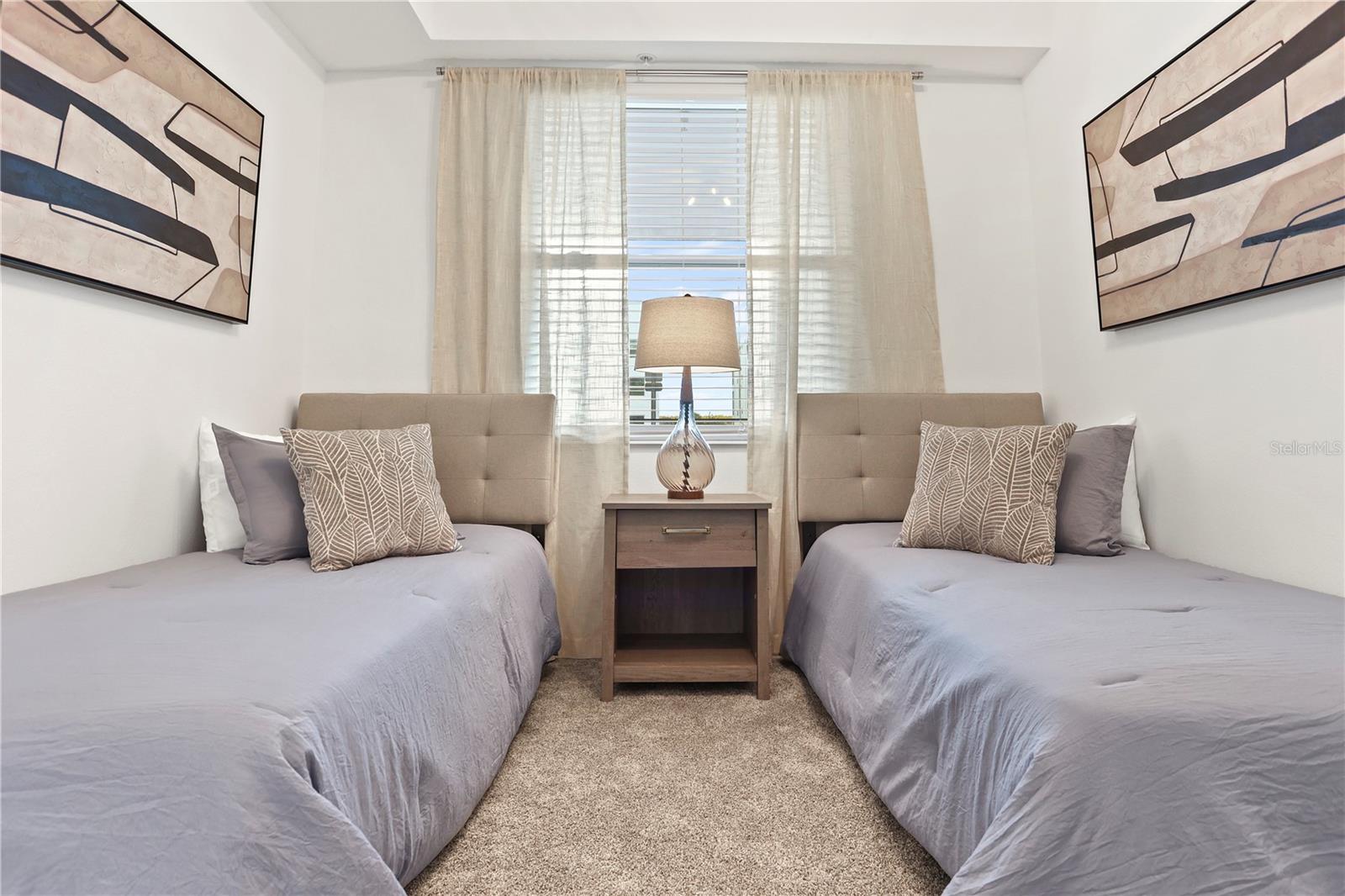 Image 37 of 57 For 3180 Paradox Circle  106