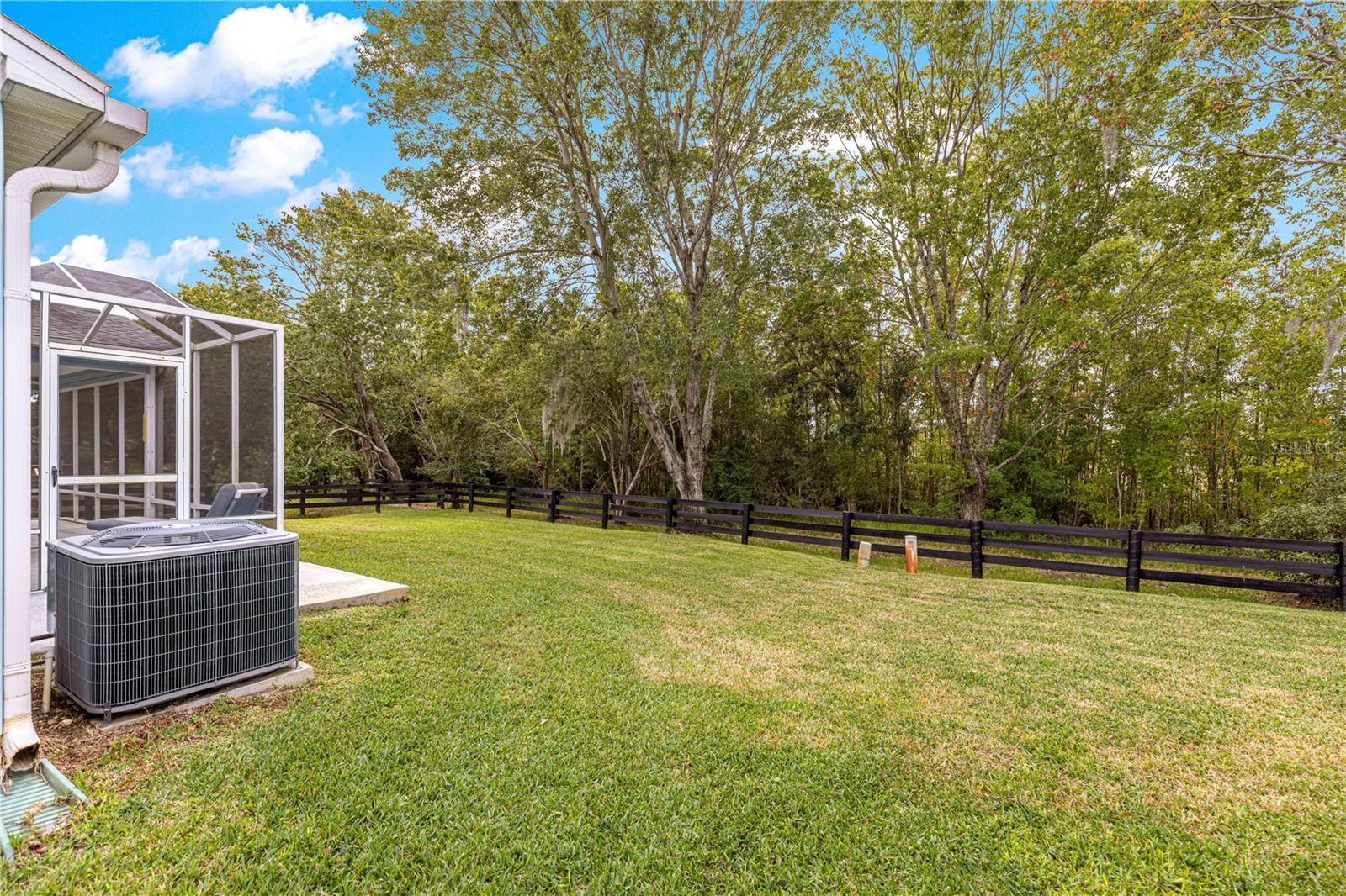 Image 32 of 44 For 334 Juarez Way