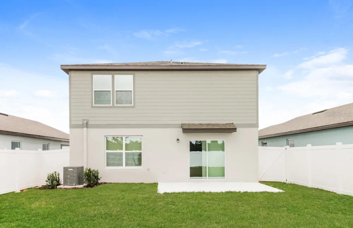 Image 3 of 4 For 3669 Hornbeam Road