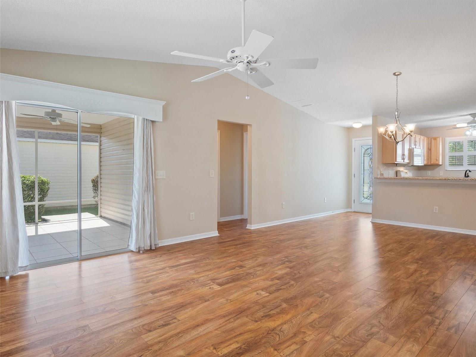 Image 22 of 29 For 2461 Due West Drive