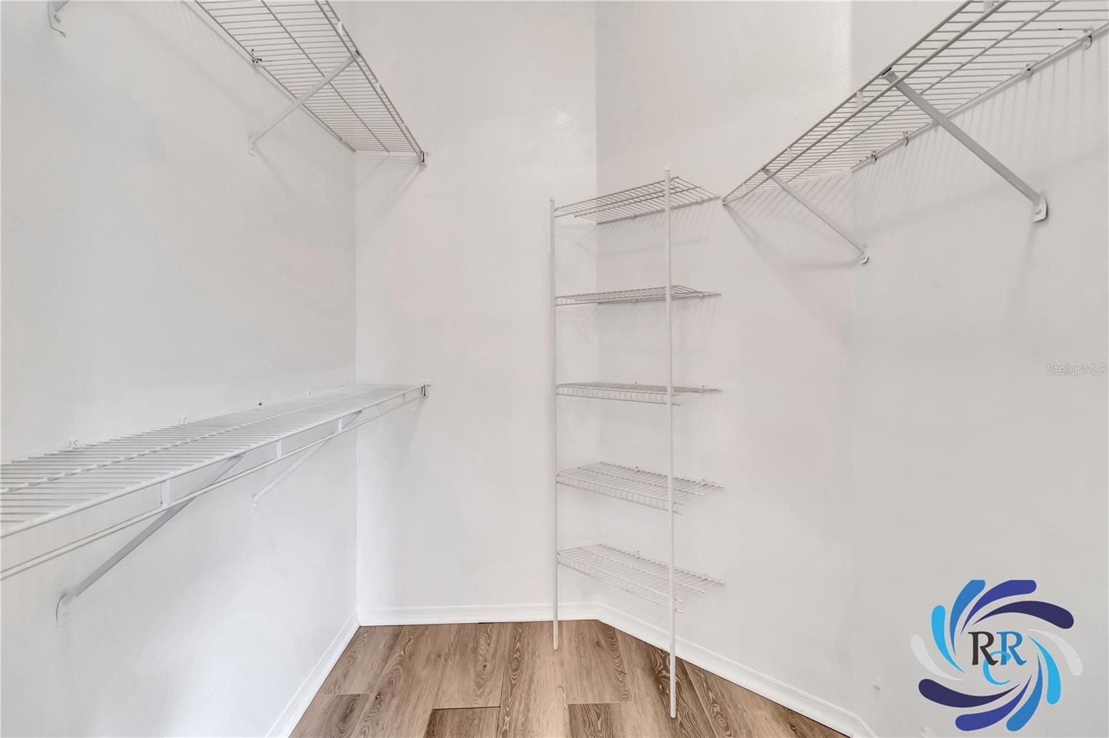 Image 20 of 43 For 1131 Lake Elsie Drive