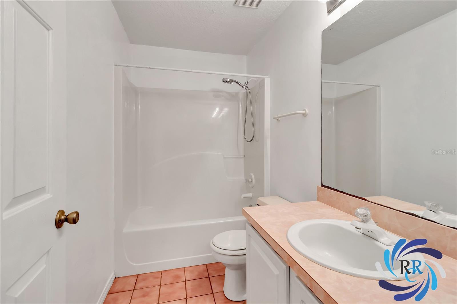 Image 22 of 43 For 1131 Lake Elsie Drive