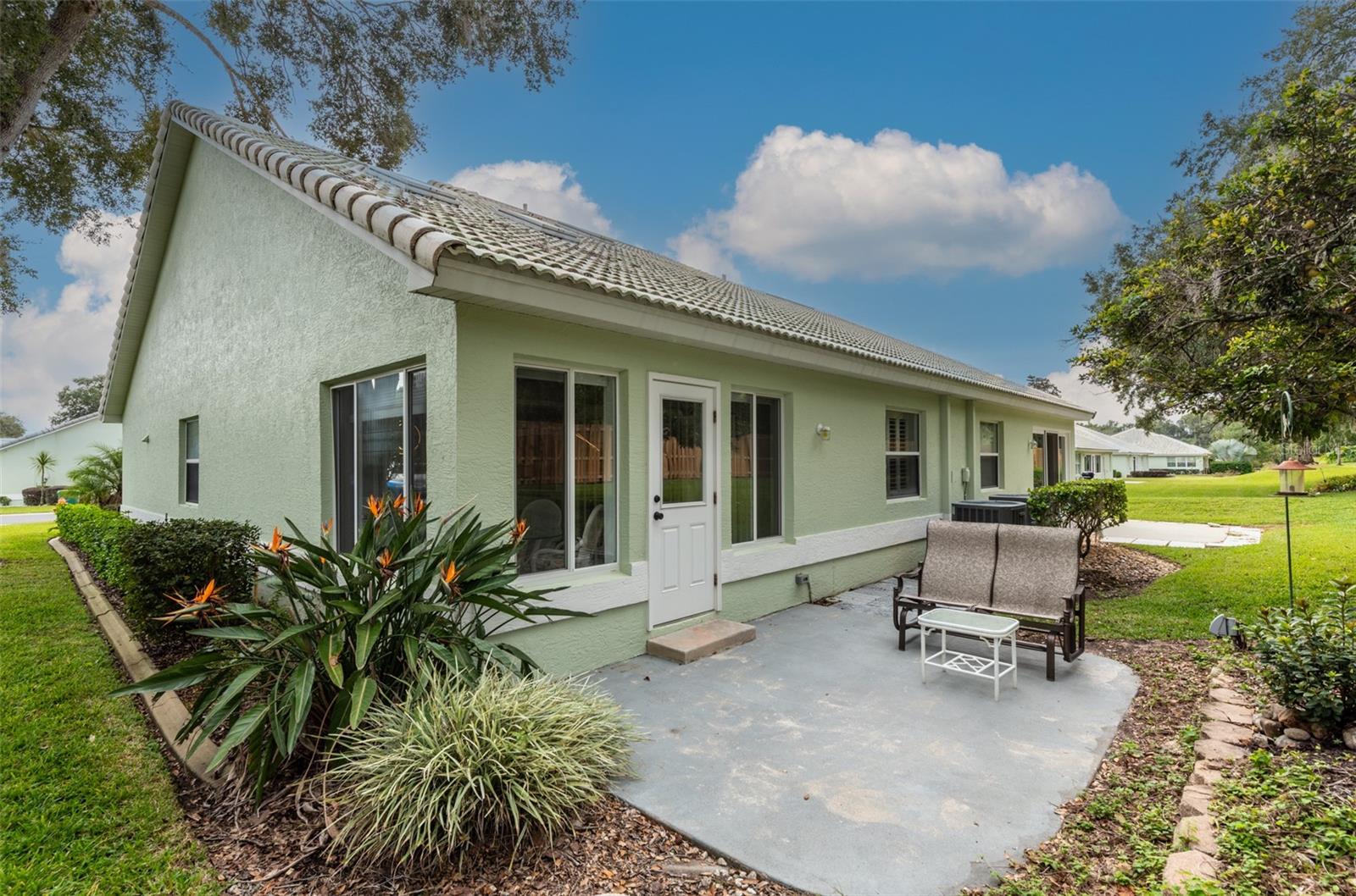 Image 19 of 40 For 747 Inverie Drive