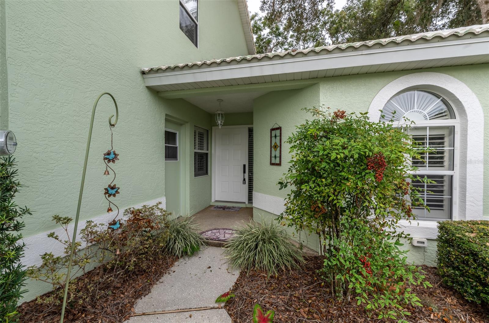 Image 6 of 40 For 747 Inverie Drive