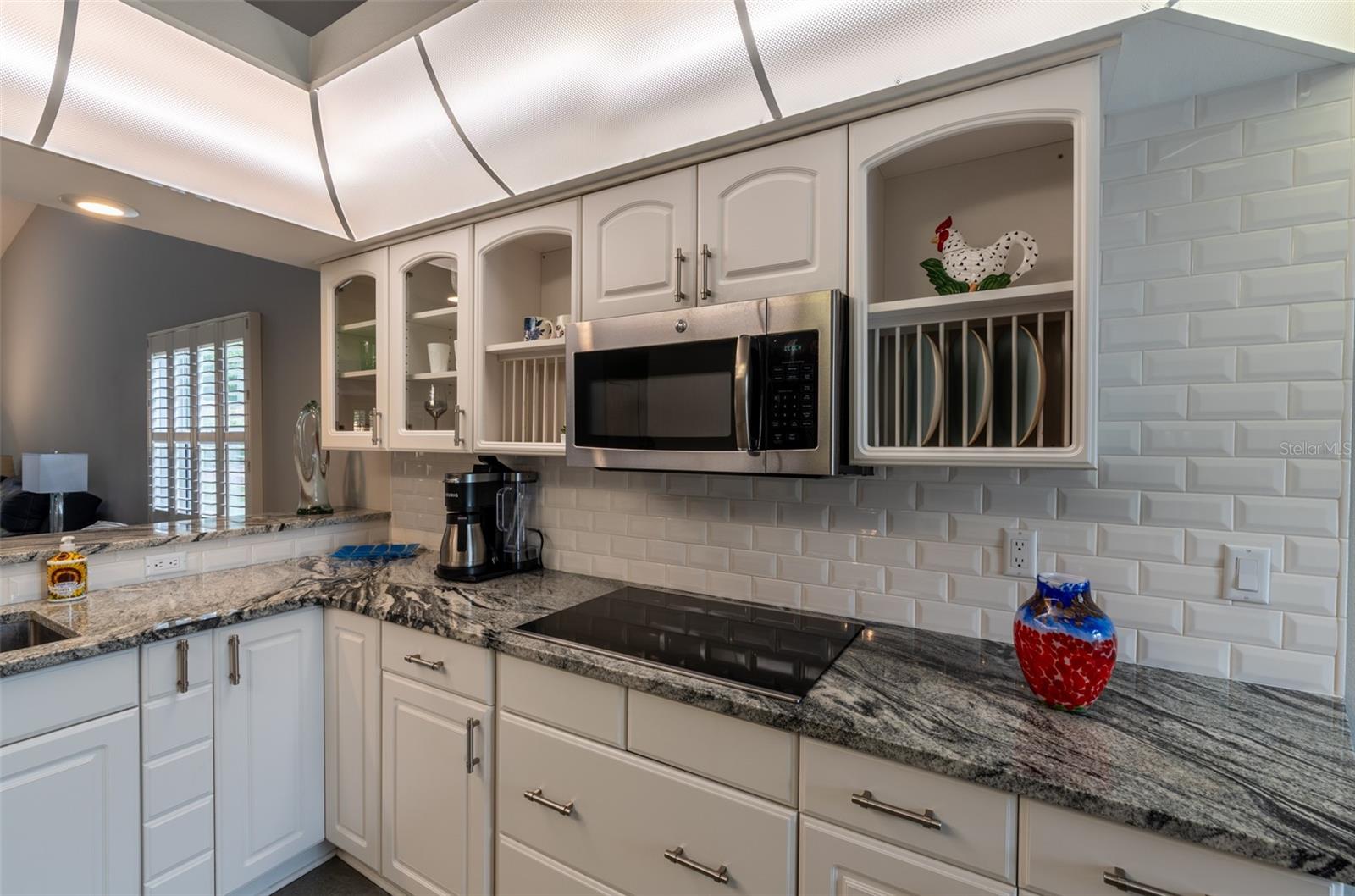 Image 9 of 40 For 747 Inverie Drive