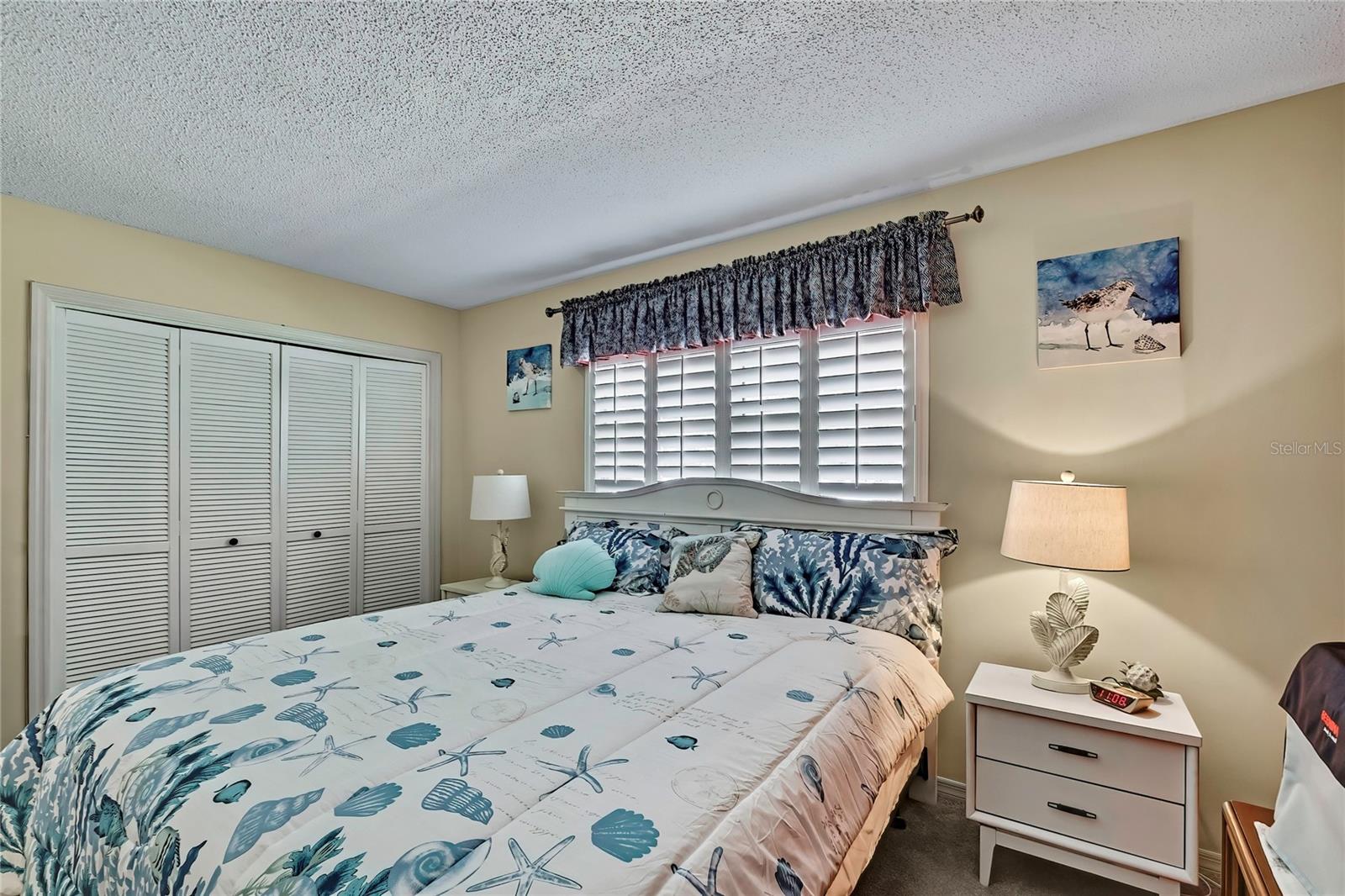 Image 25 of 33 For 620 Whitney Avenue