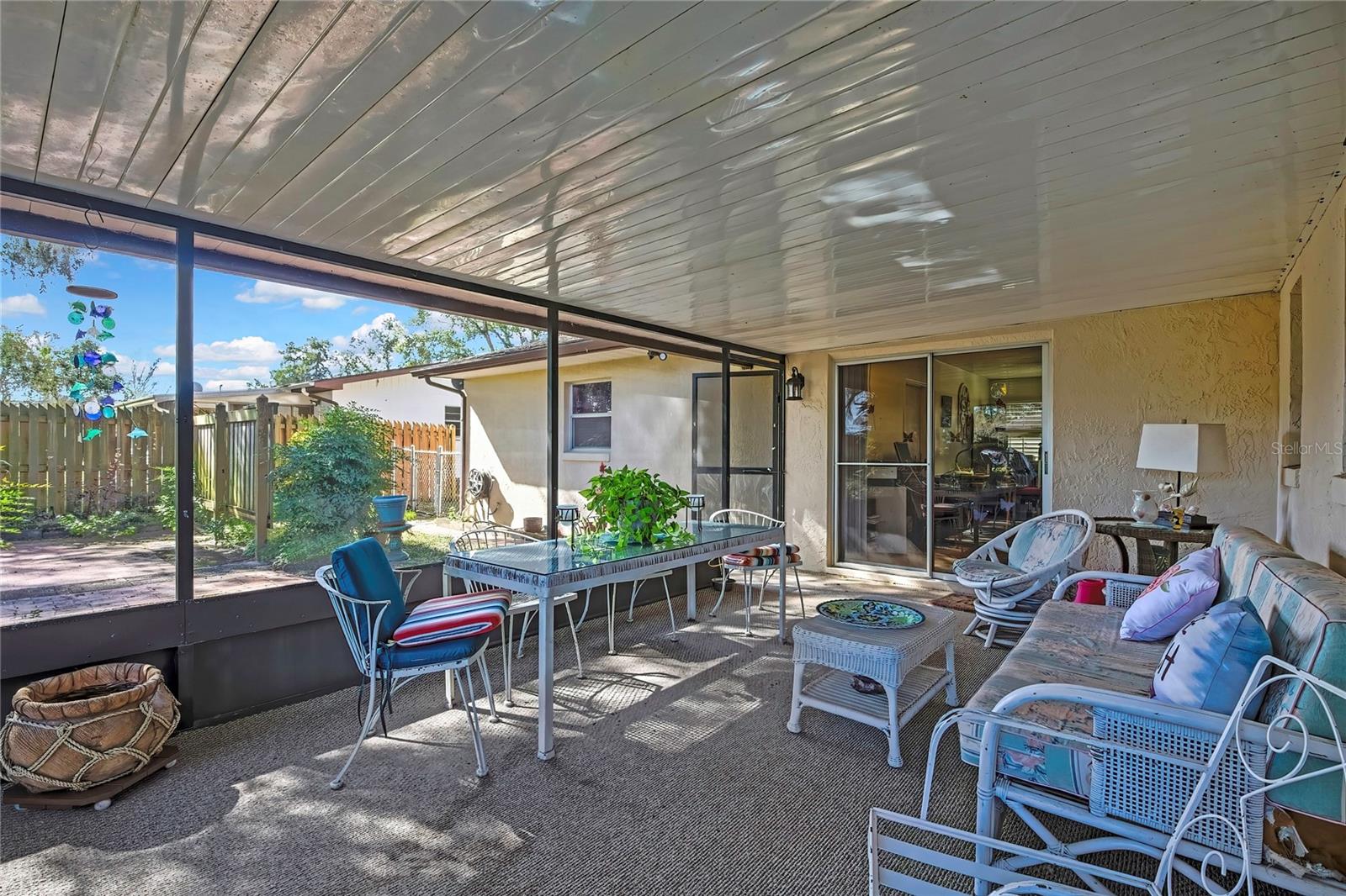 Image 32 of 33 For 620 Whitney Avenue