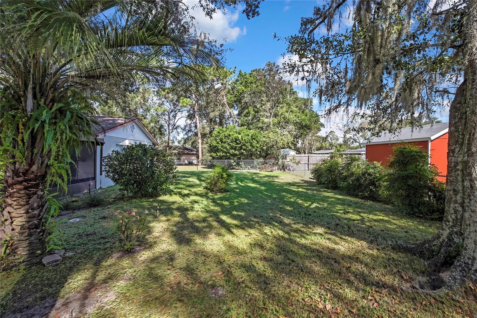 Image 8 of 33 For 620 Whitney Avenue