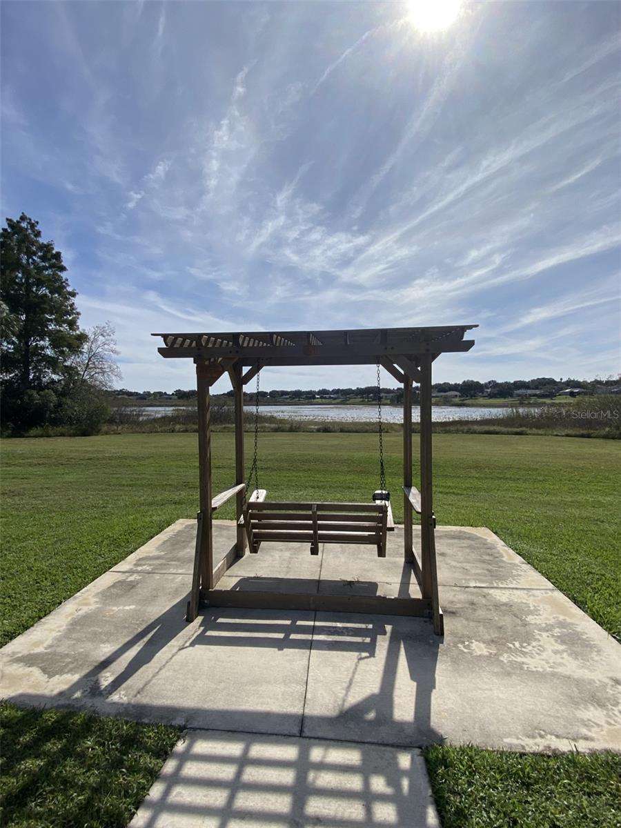 Image 31 of 33 For 25327 Hibiscus Street