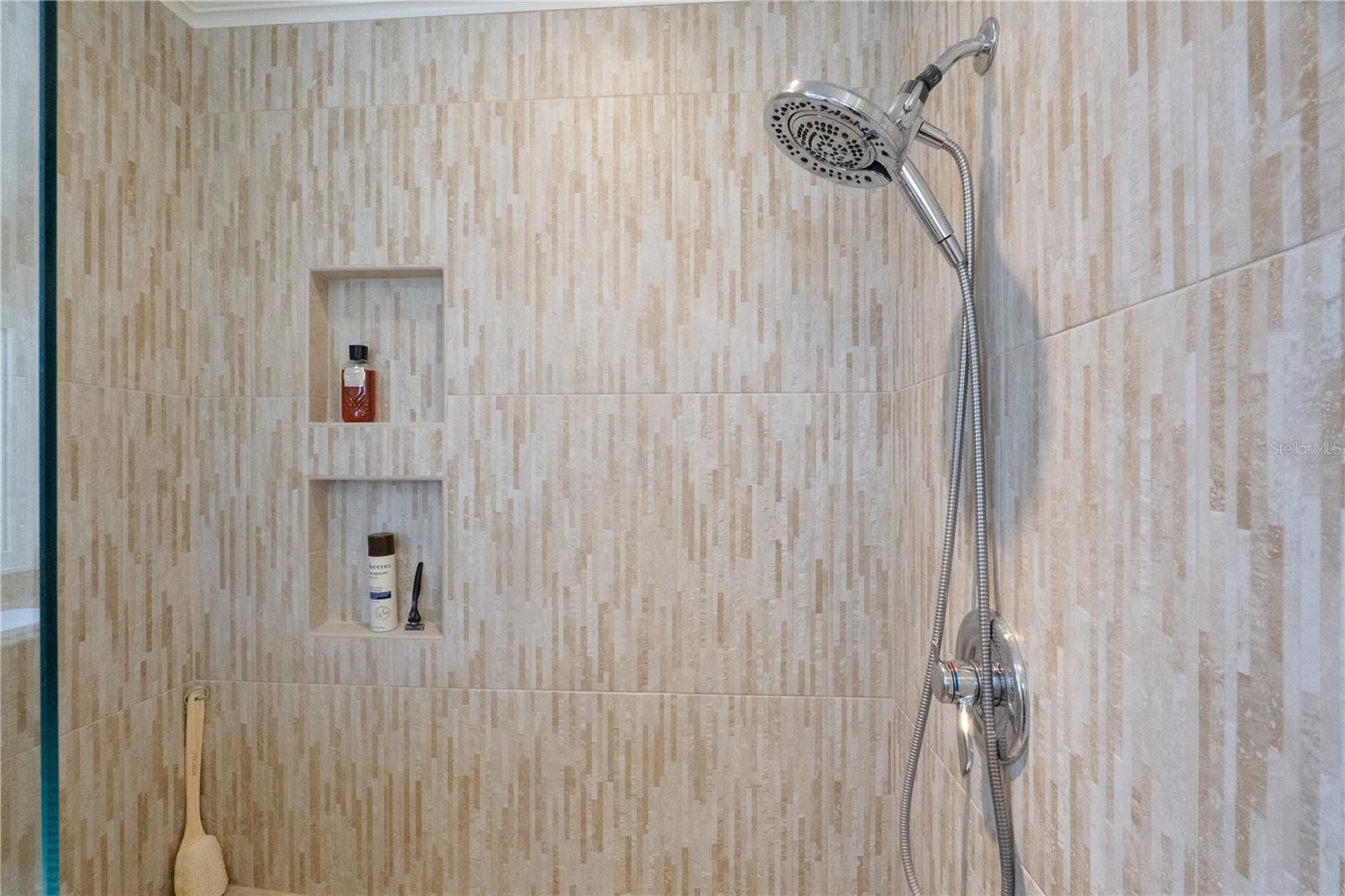 Image 23 of 38 For 512 Ainsworth Circle