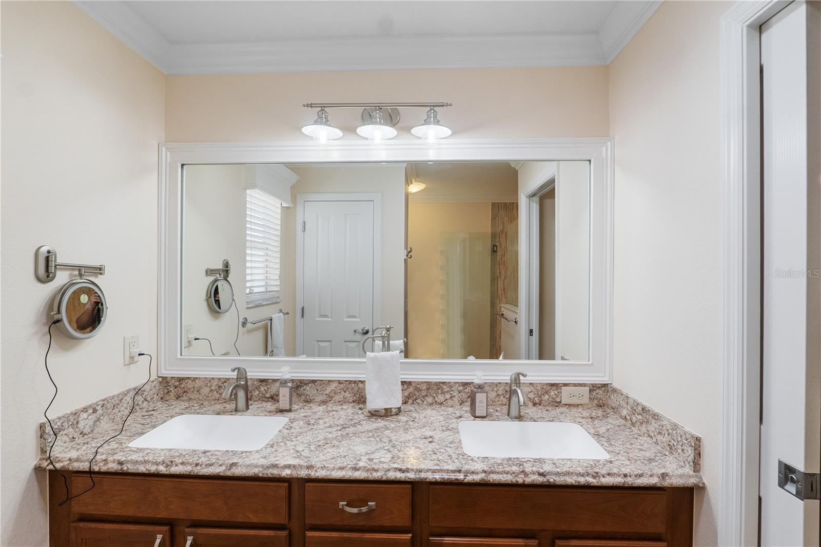 Image 24 of 38 For 512 Ainsworth Circle