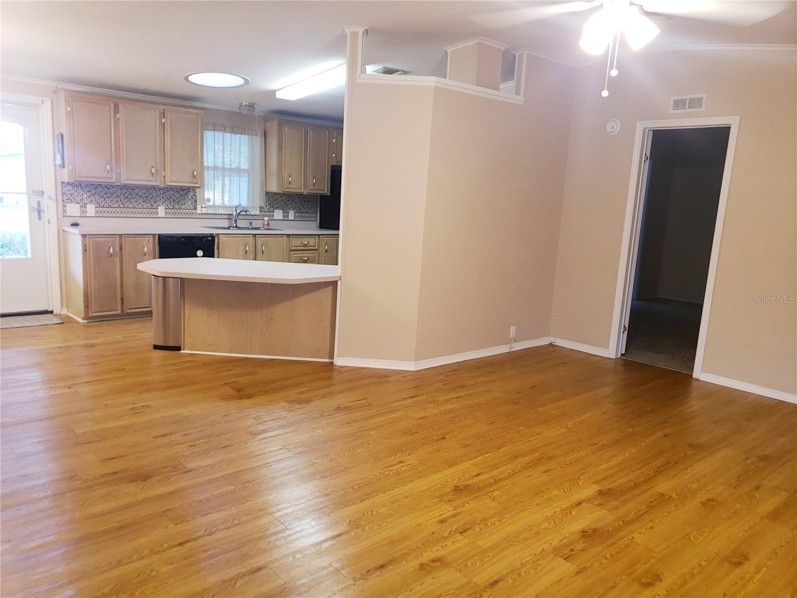 Image 10 of 41 For 25533 Belle Helene