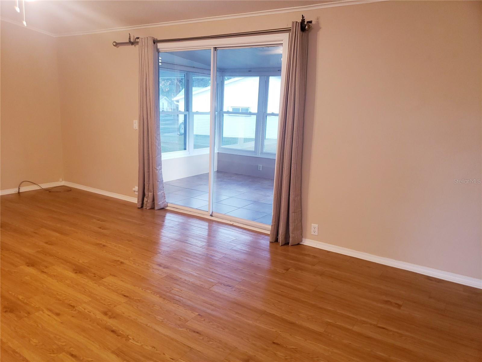 Image 11 of 41 For 25533 Belle Helene