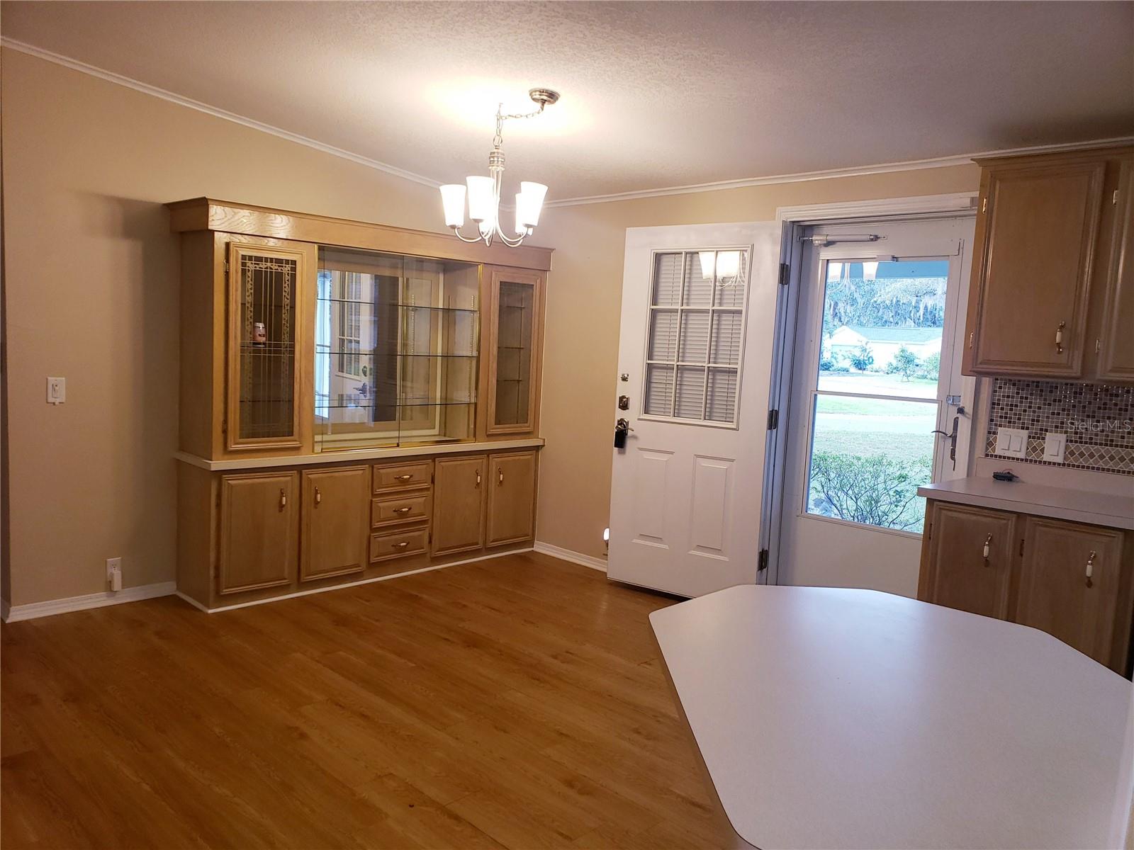 Image 5 of 41 For 25533 Belle Helene