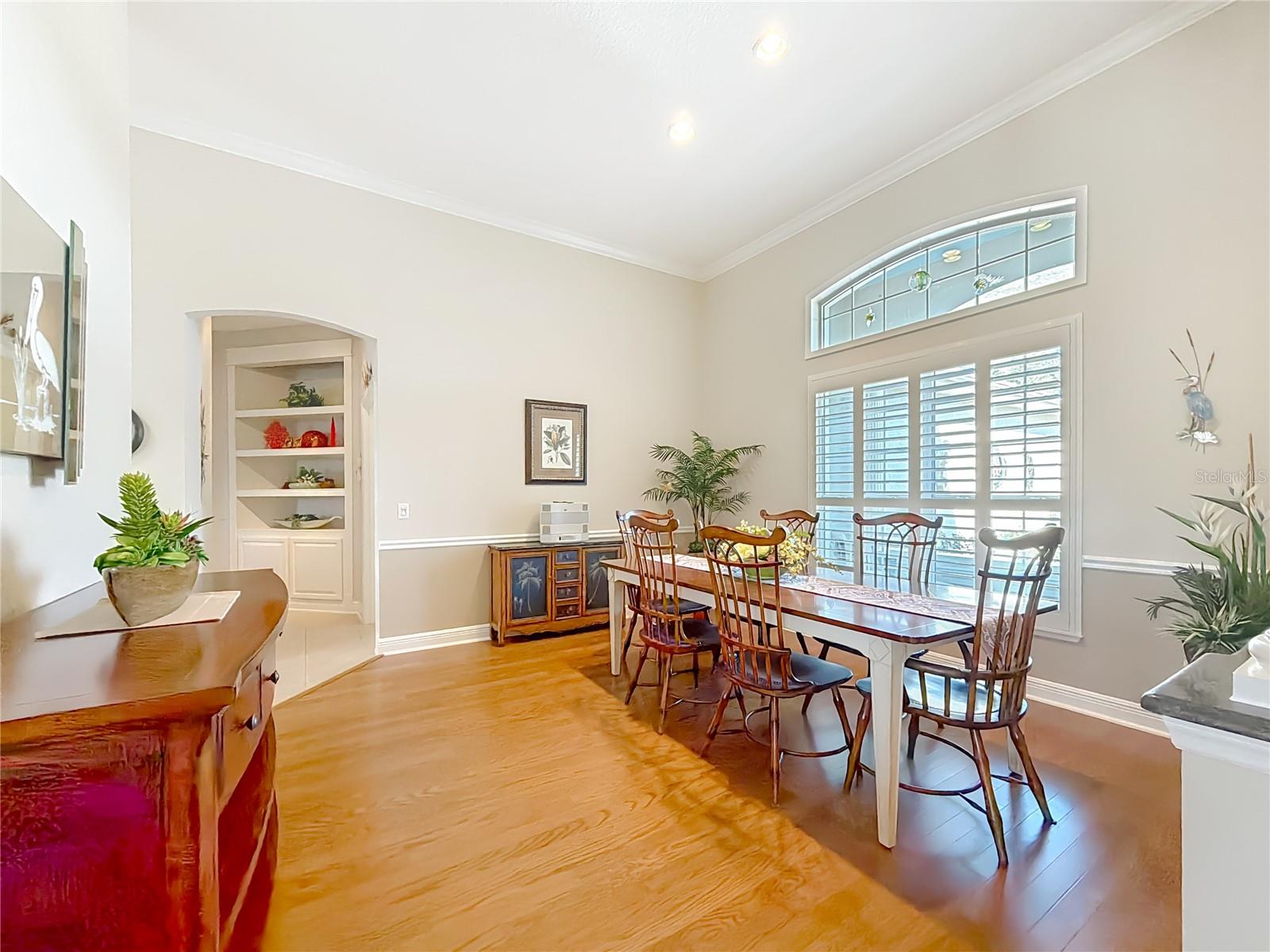 Image 10 of 97 For 1142 Noble Way