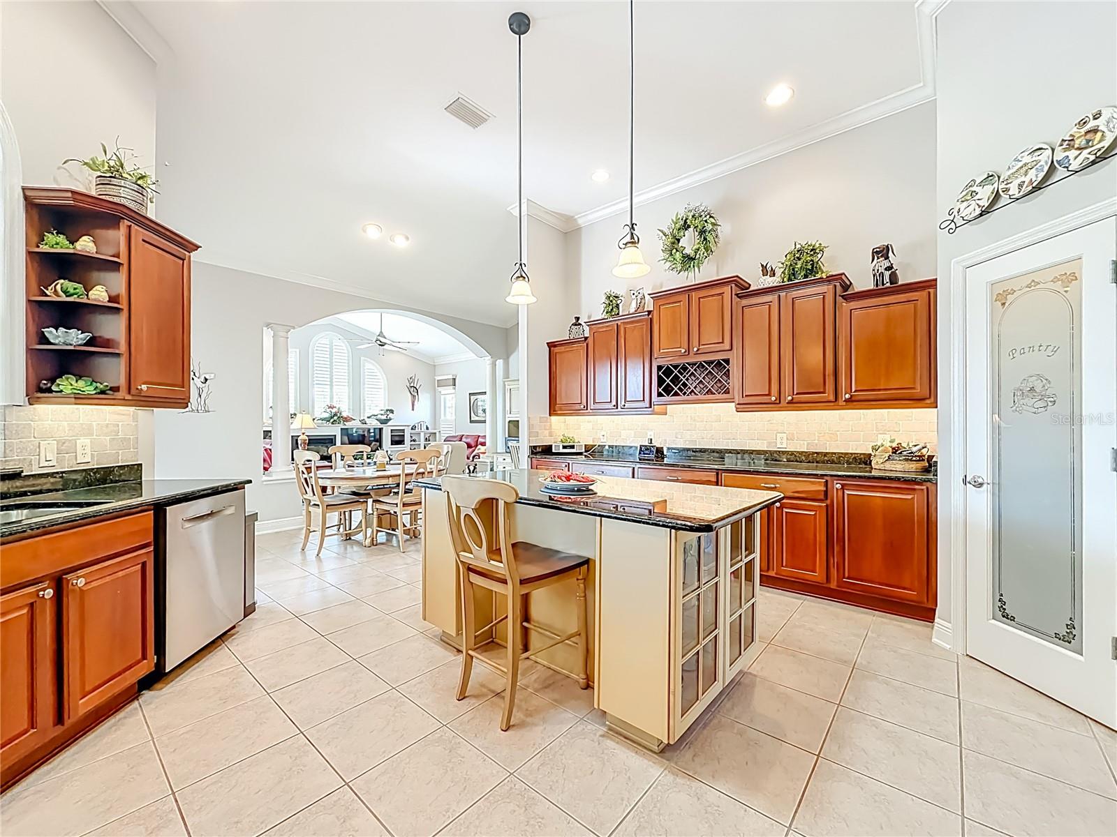 Image 22 of 97 For 1142 Noble Way