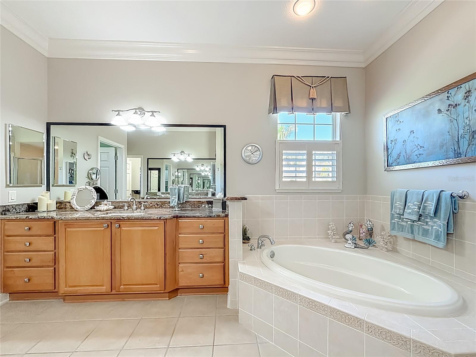 Image 55 of 97 For 1142 Noble Way