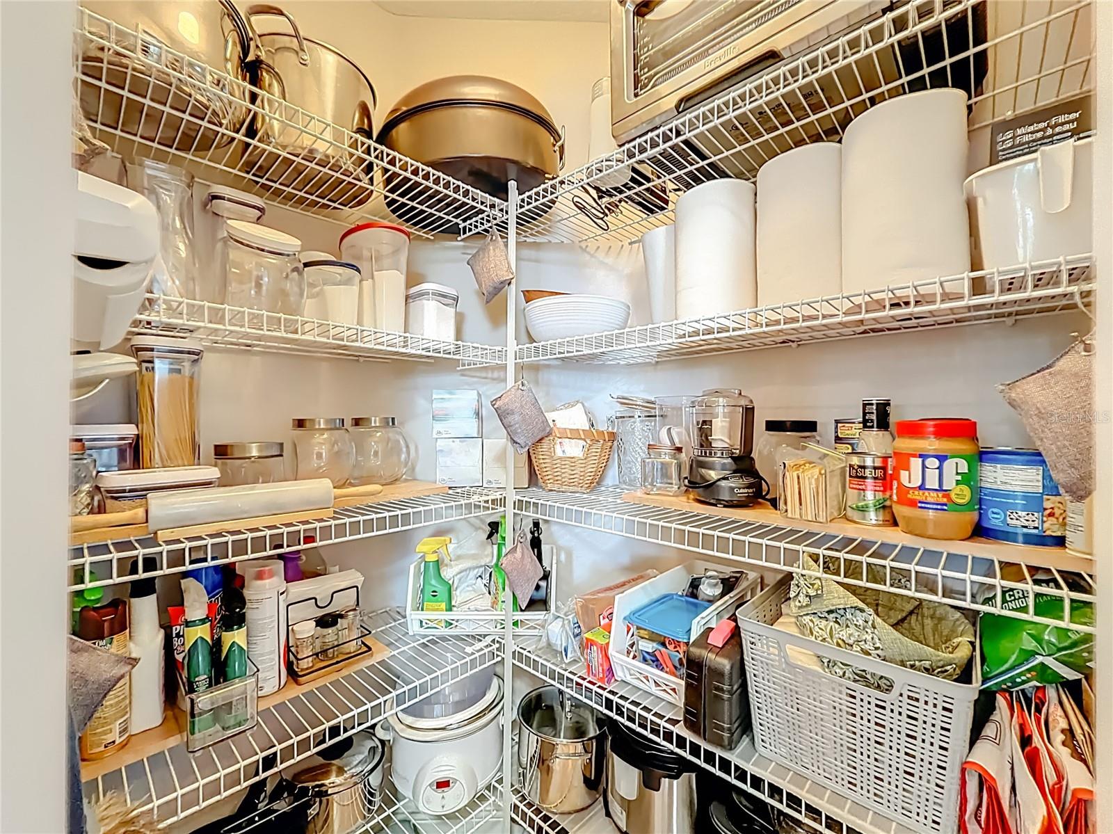 Image 61 of 97 For 1142 Noble Way