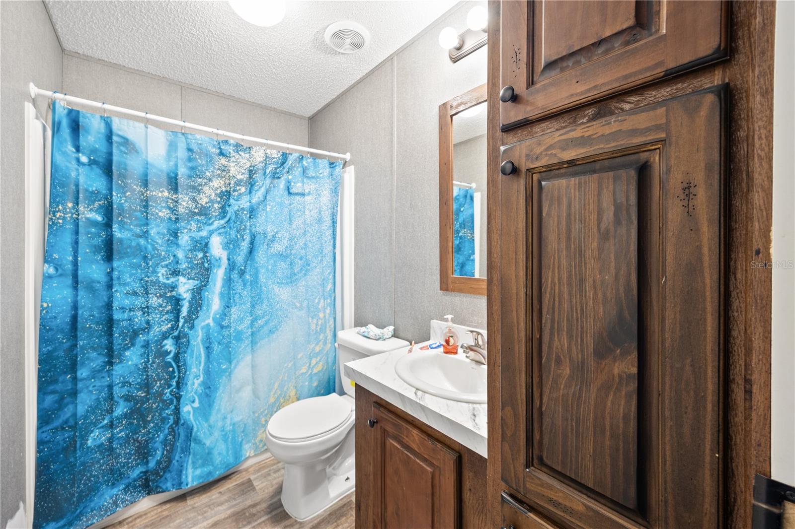 Image 15 of 19 For 177 Elm Street