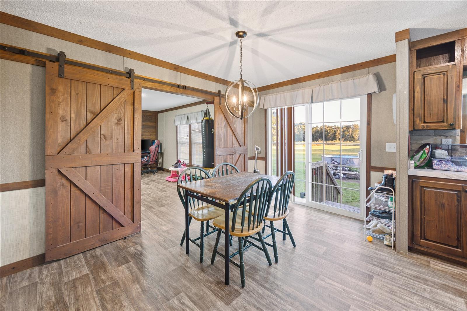 Image 6 of 19 For 177 Elm Street