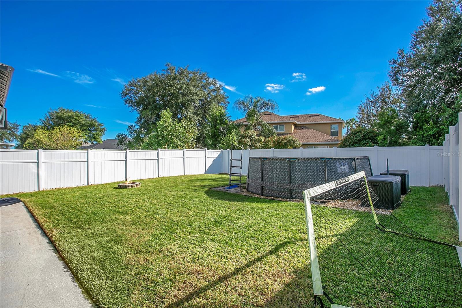 Image 27 of 38 For 1922 Sherbourne Street