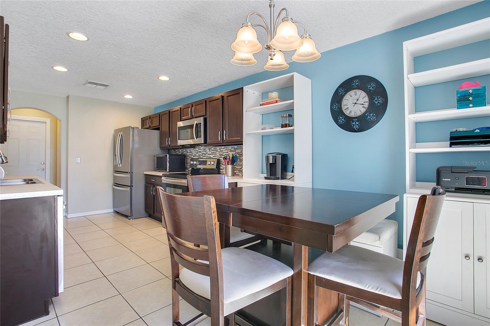 Image 8 of 38 For 1922 Sherbourne Street