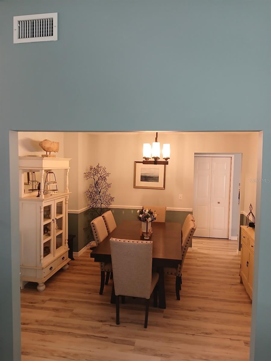 Image 20 of 31 For 10524 Innisbrook Drive