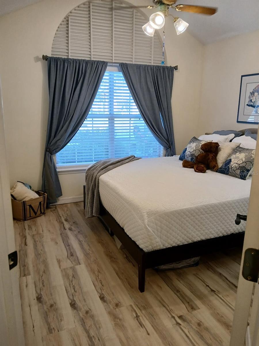 Image 25 of 31 For 10524 Innisbrook Drive