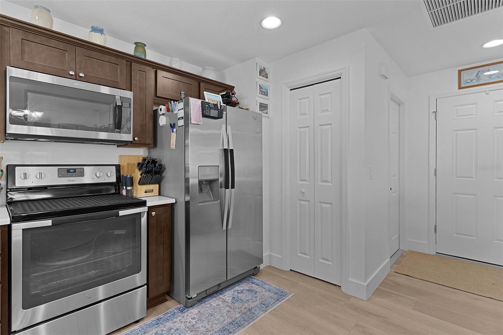 Image 17 of 58 For 9191 166th Sprung Lane