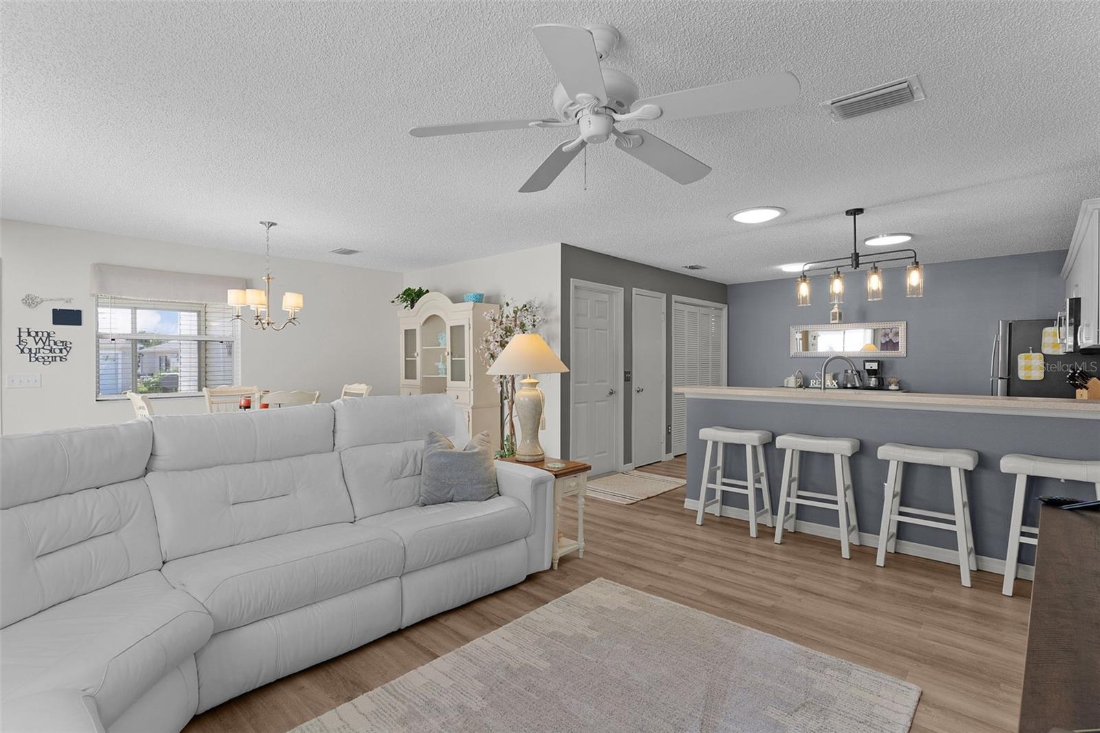 Image 13 of 44 For 2063 Thornton Terrace