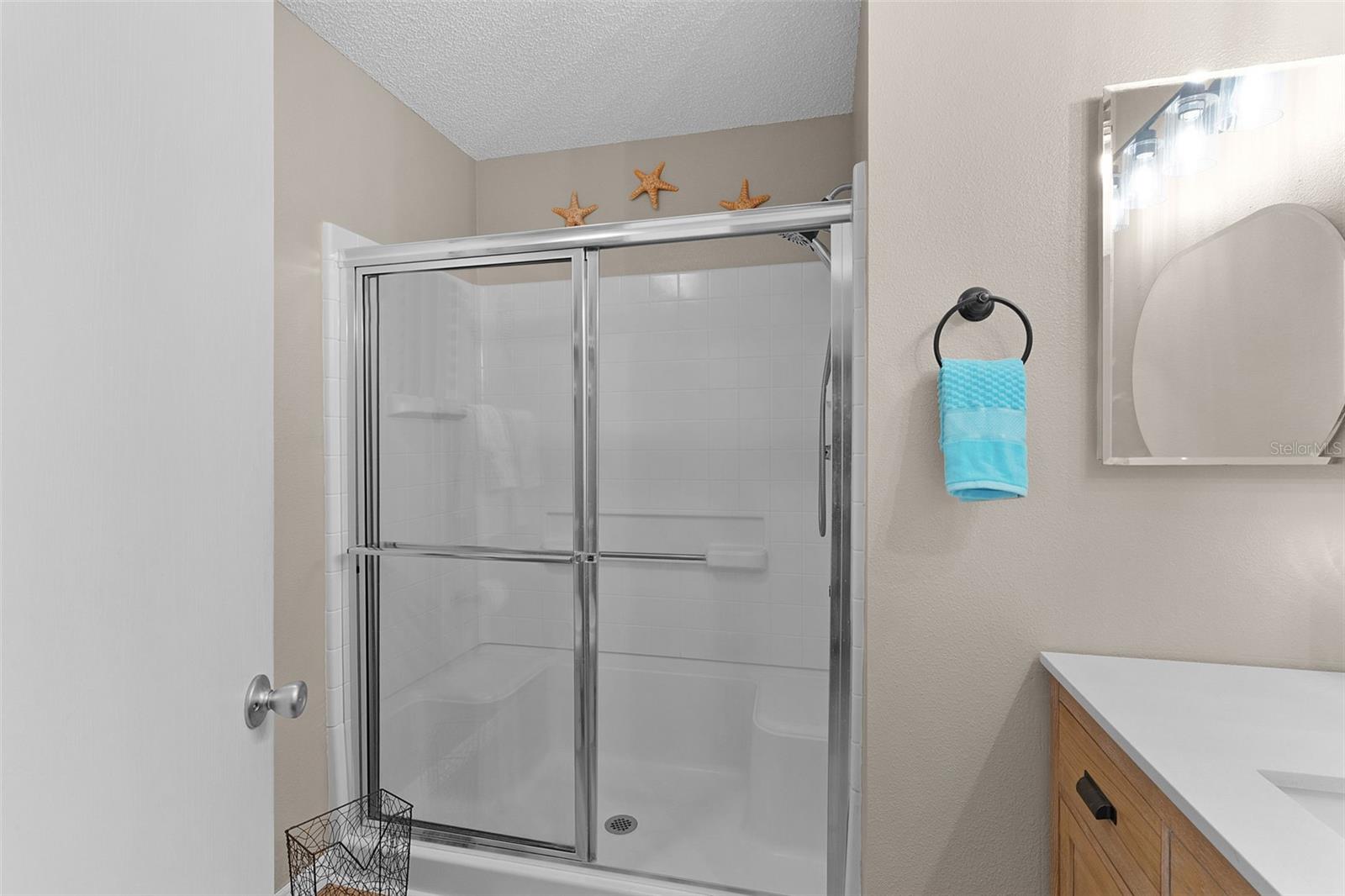 Image 26 of 44 For 2063 Thornton Terrace