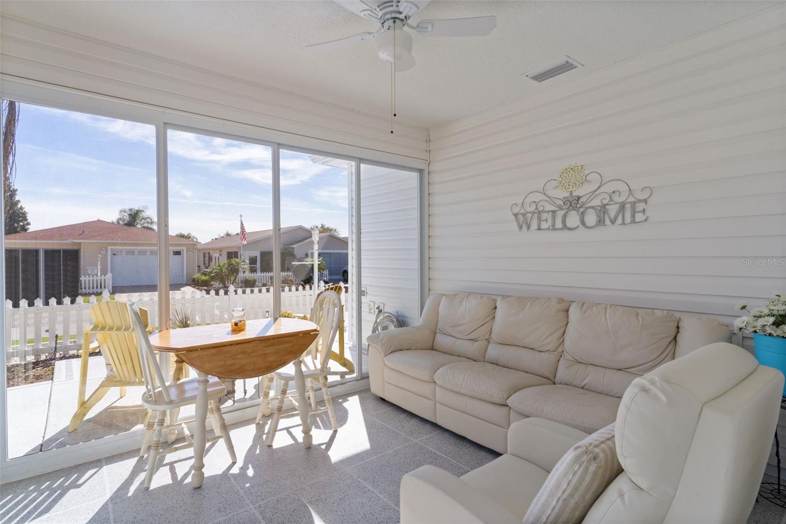 Image 4 of 44 For 2063 Thornton Terrace