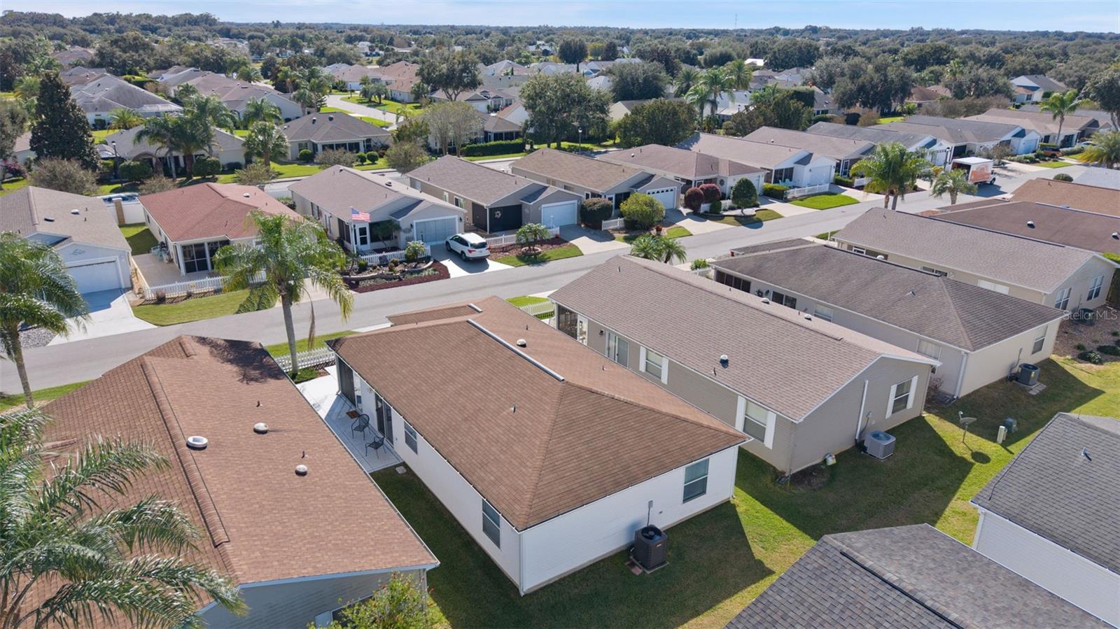 Image 41 of 44 For 2063 Thornton Terrace