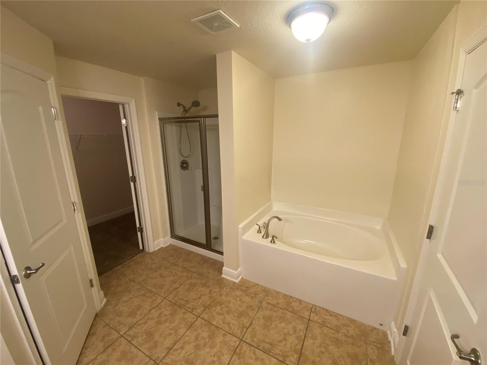 Image 11 of 18 For 2201 Angel Fish Loop