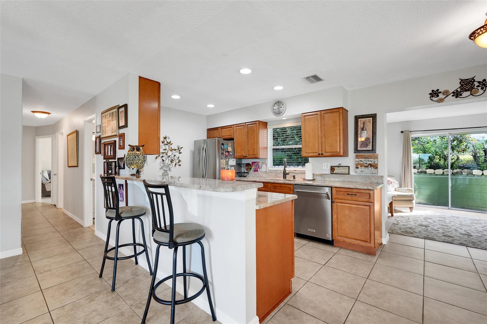 Image 12 of 54 For 495 Carroll Street