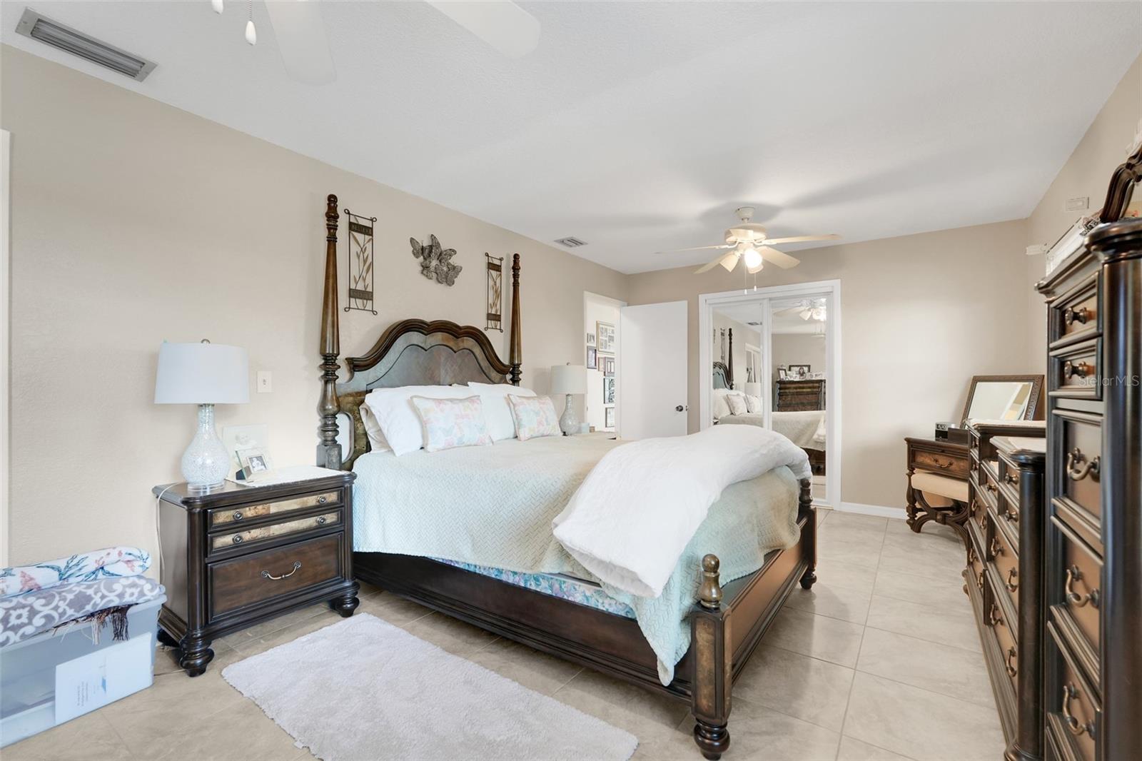 Image 21 of 54 For 495 Carroll Street