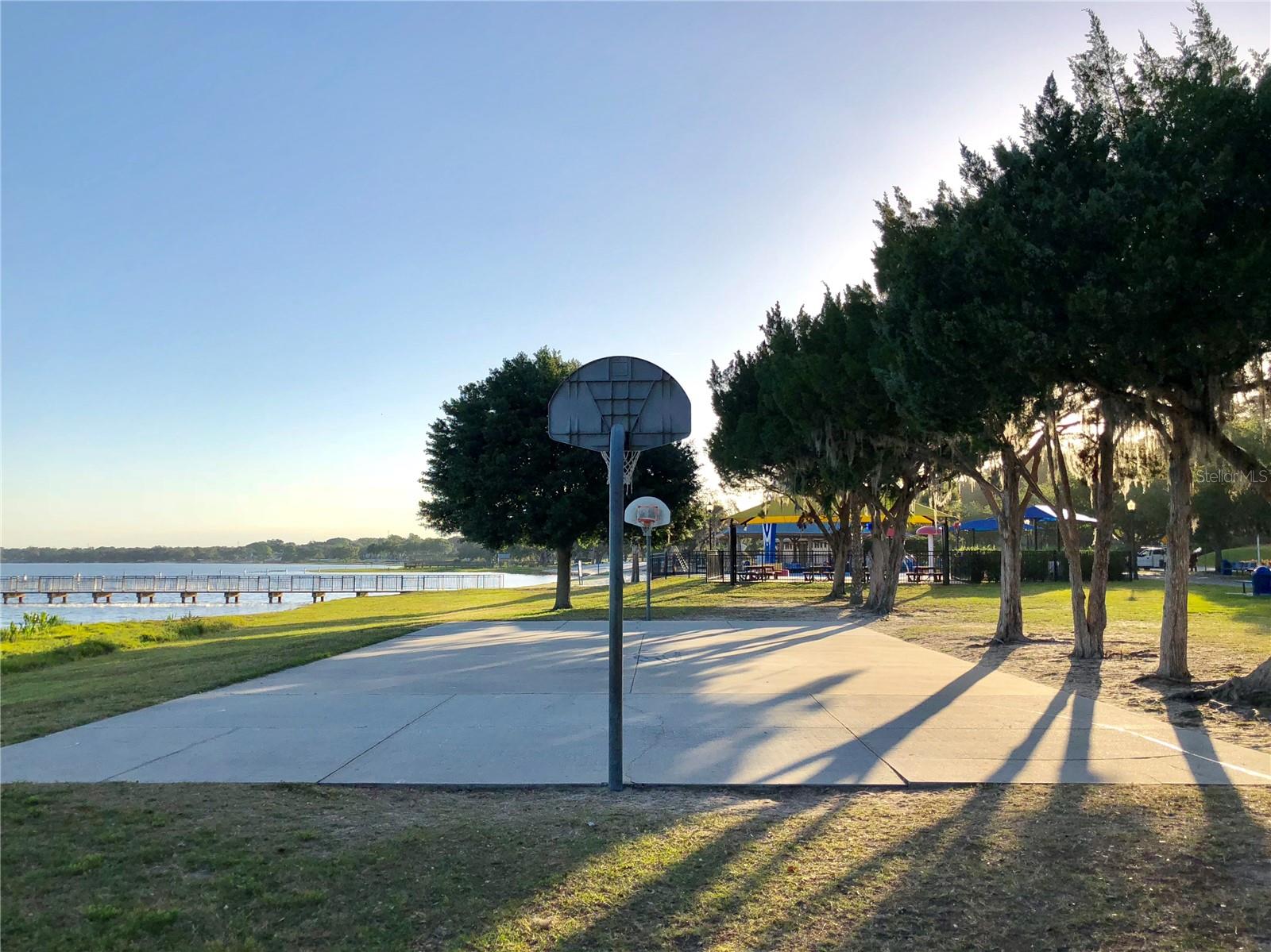 Image 39 of 54 For 495 Carroll Street